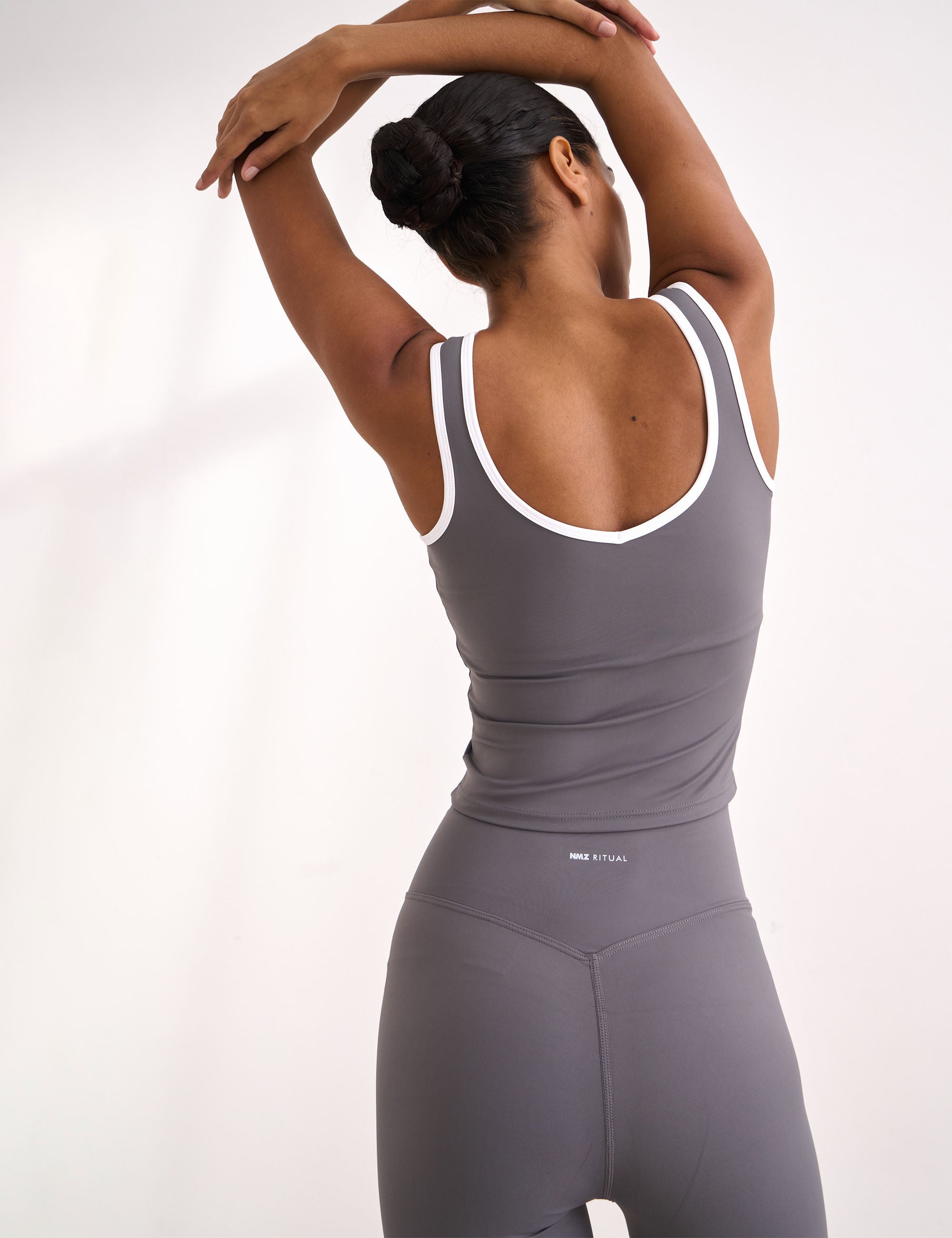 Conjunto Wellness Malha Cinza