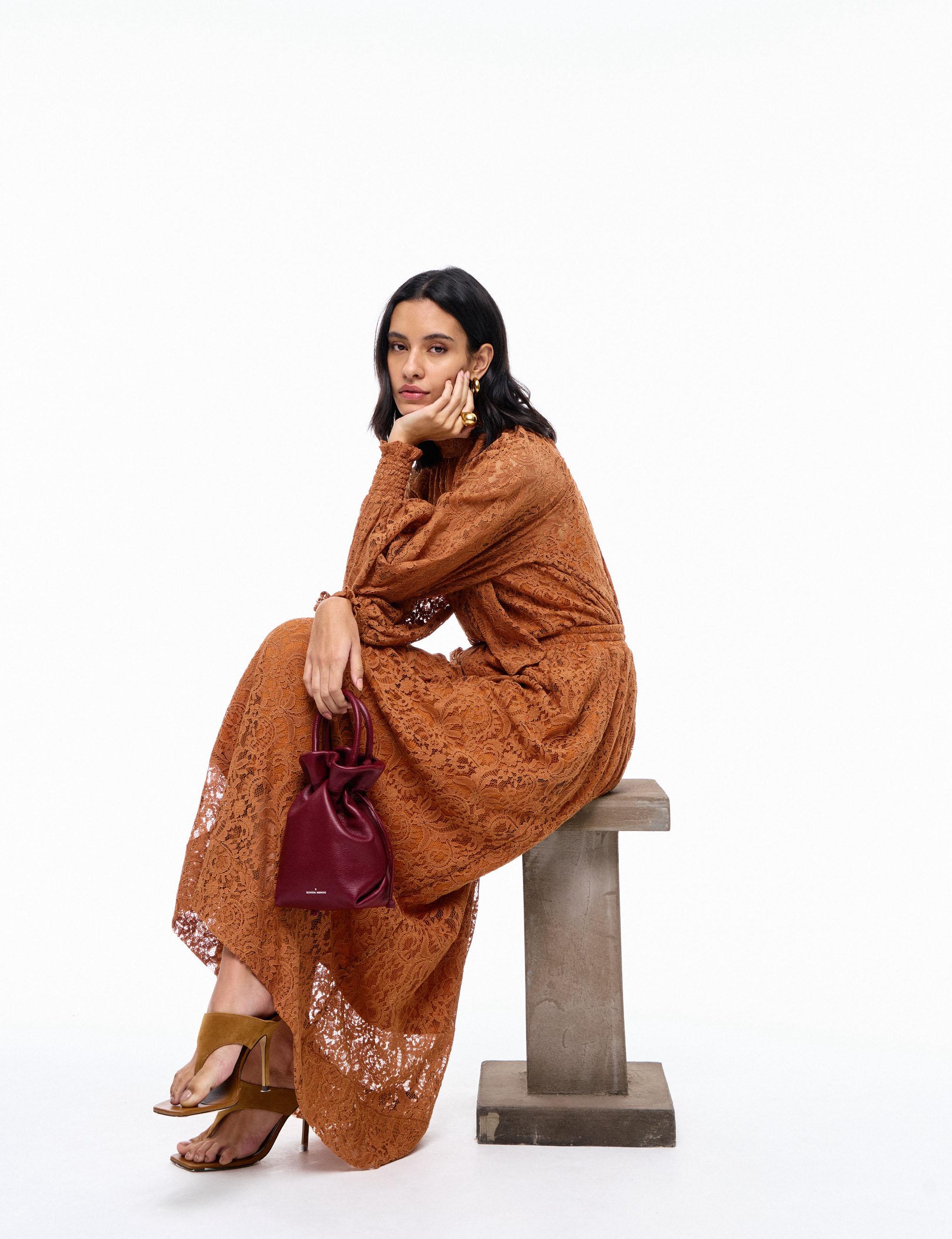 Saia Siena Renda Amêndoa