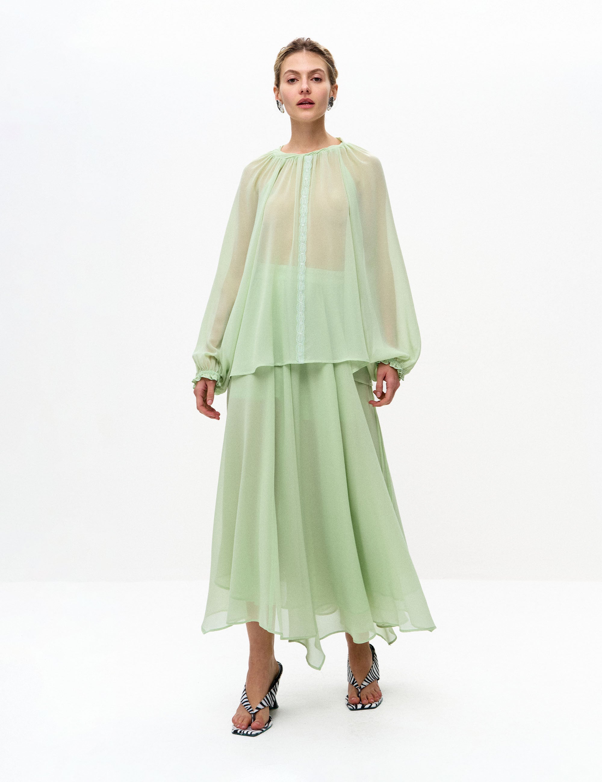 Bata Gabriela Chiffon Verde Chá