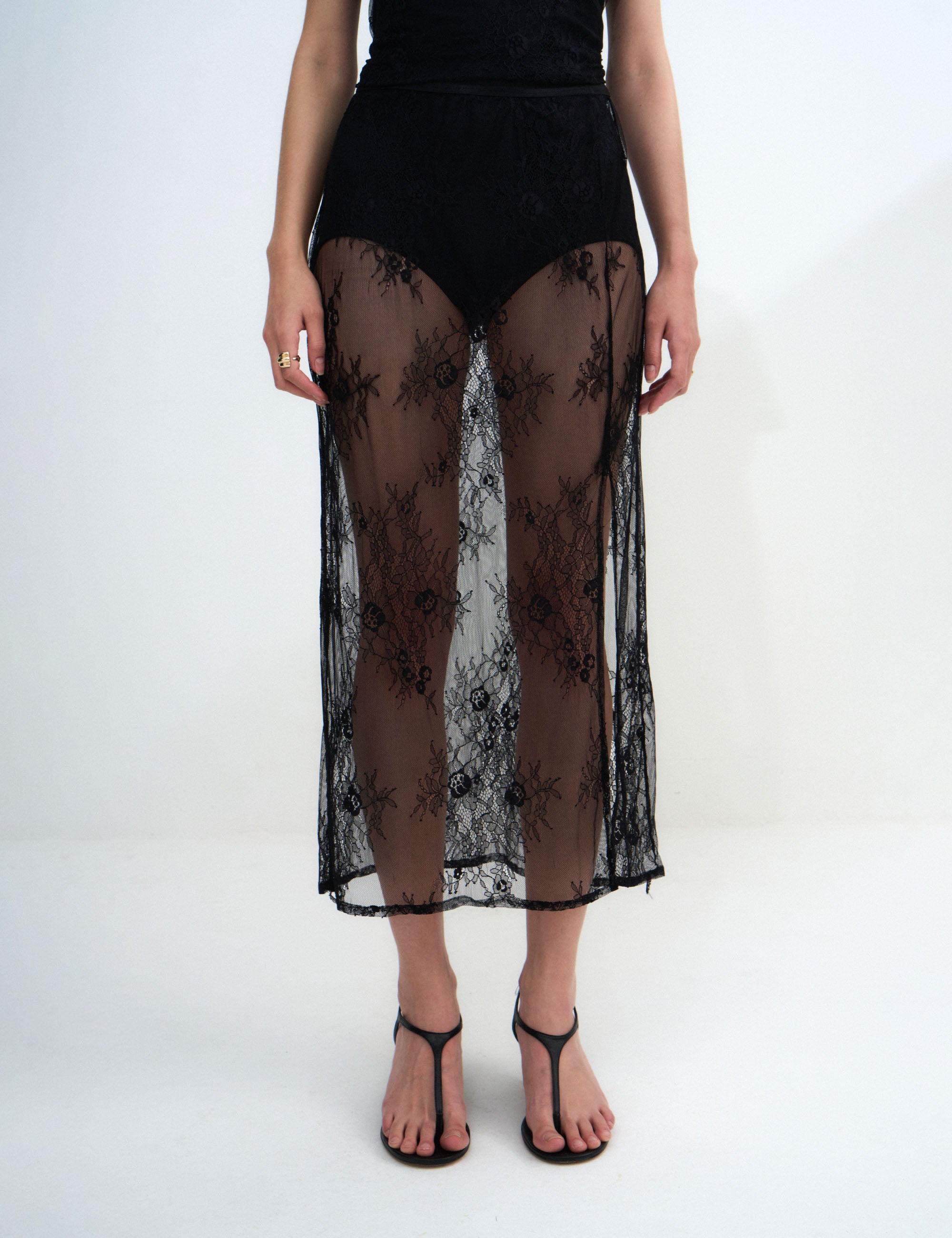 Saia Provence Renda Preto