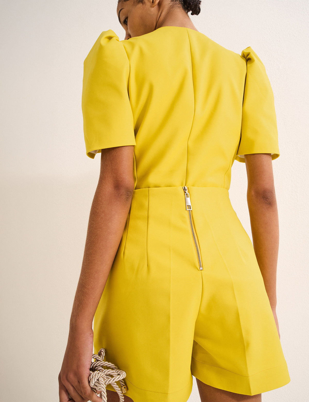 Shorts Flavia Sarja Amarelo