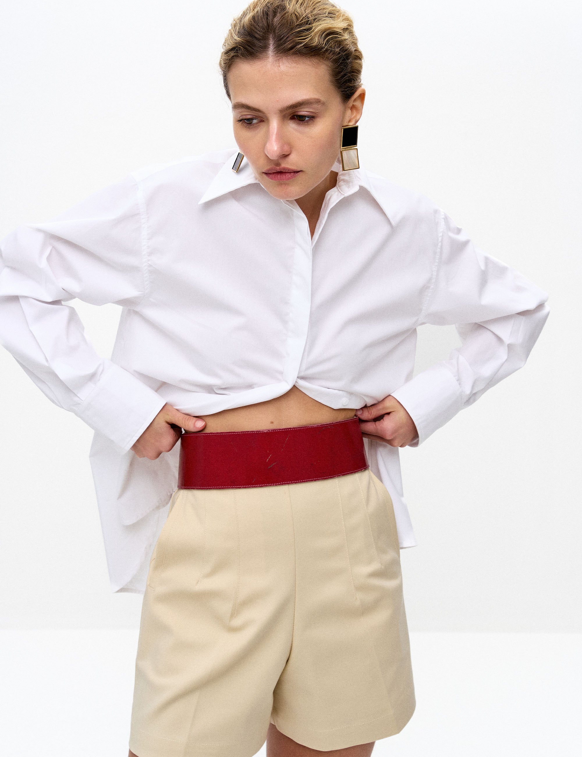 Shorts Serena Alfaiataria Manteiga