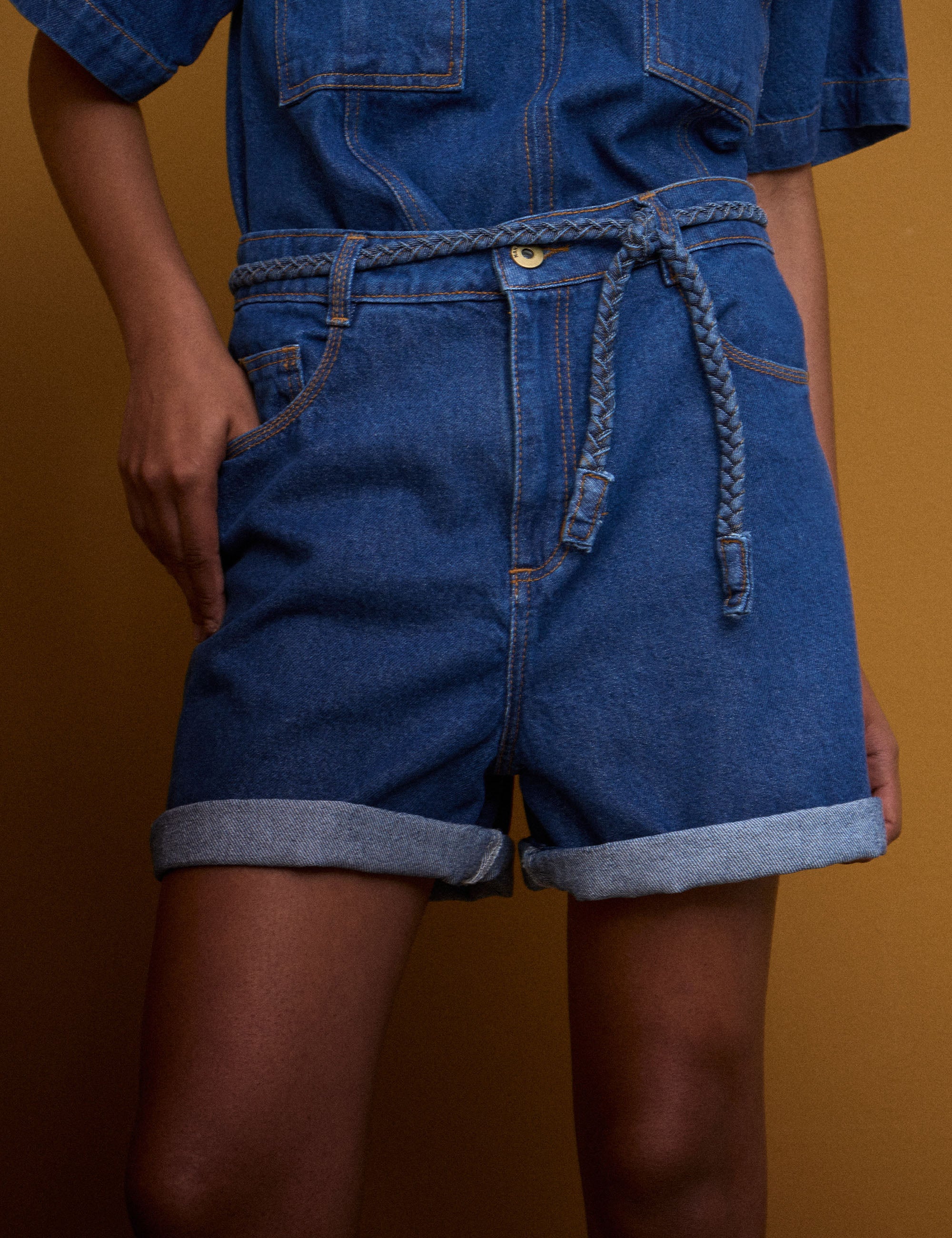 Shorts Thaissa Denim Jeans Médio