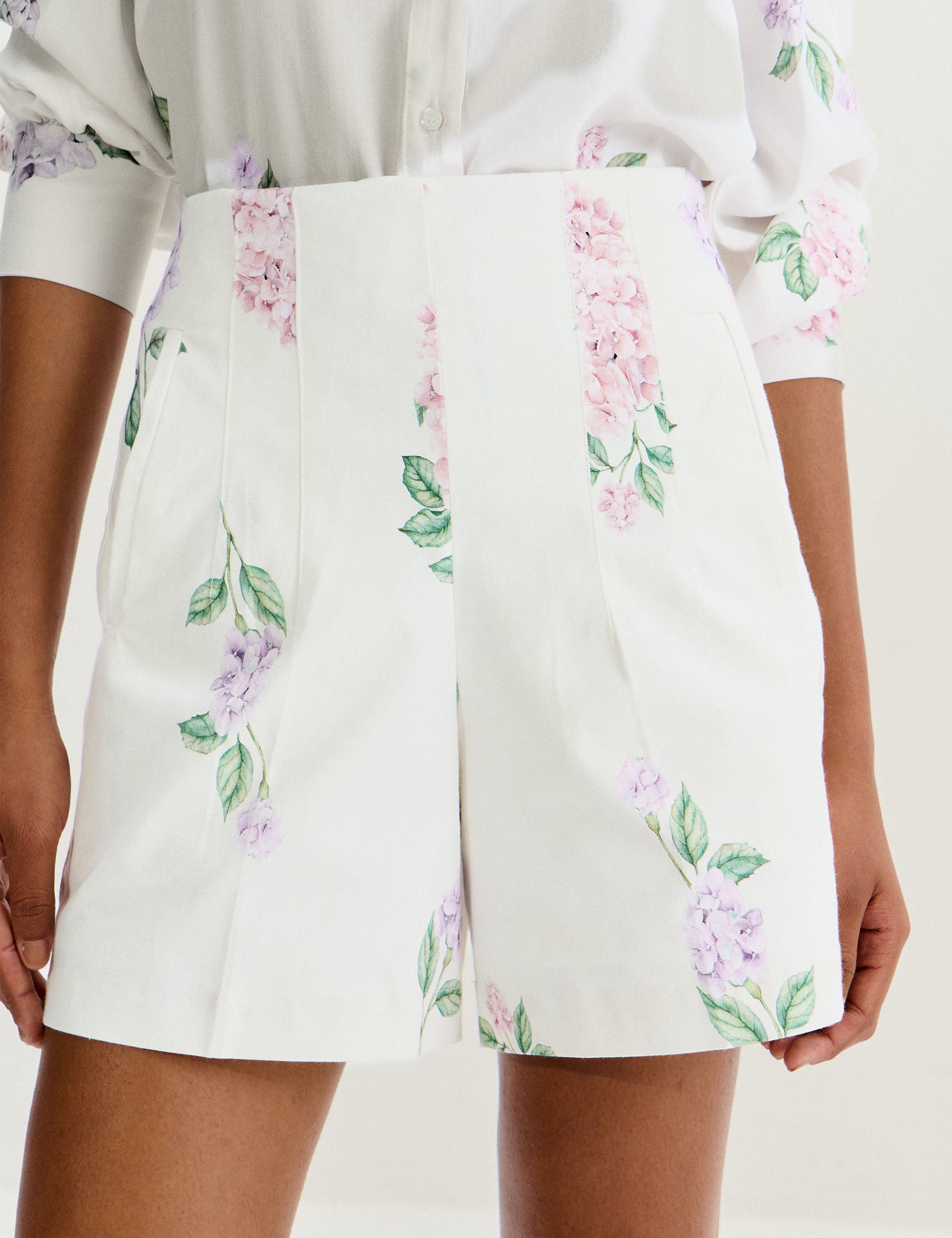 Shorts Vittoria Floral Off White