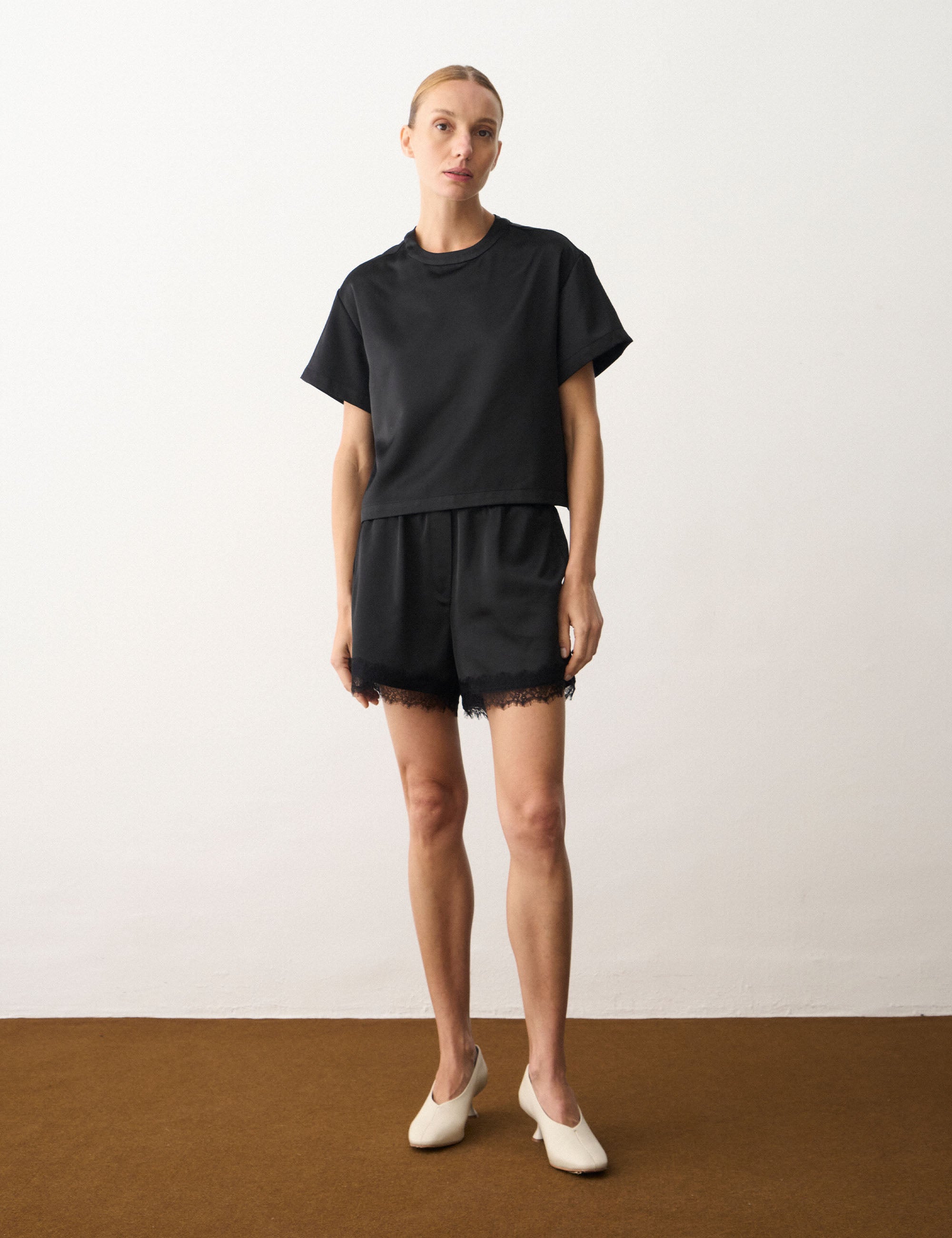 T-shirt Kate Acetinada Preto