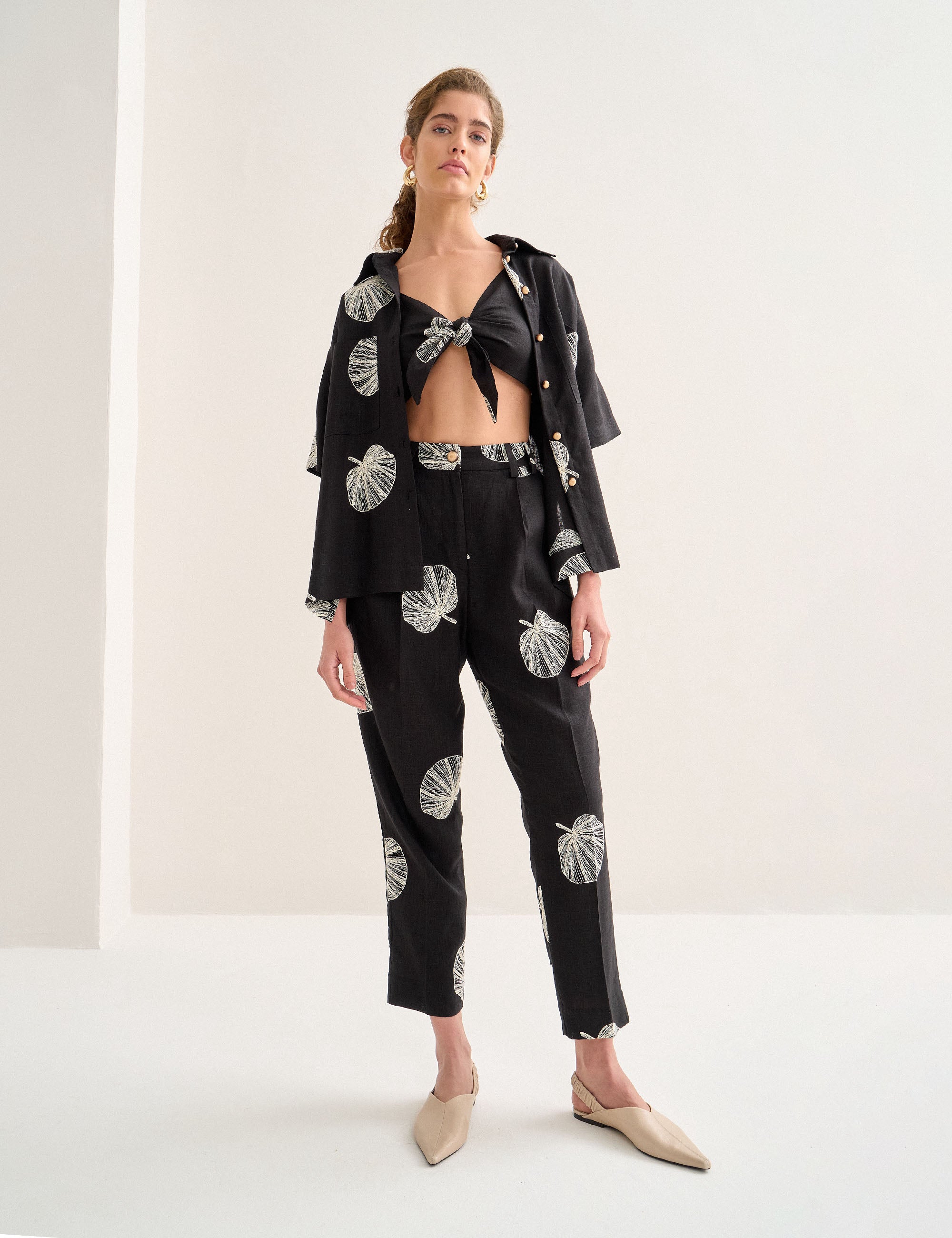 Top Palmer Bordado Preto