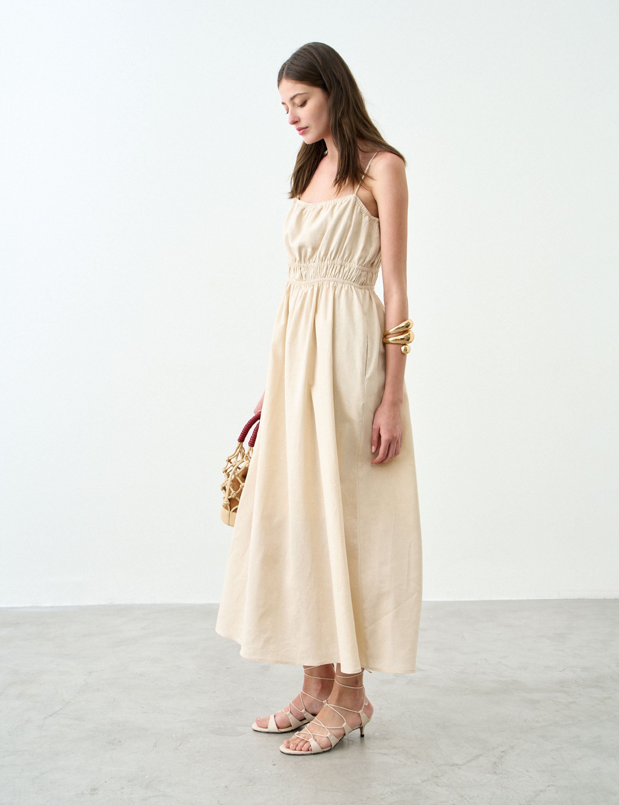 Vestido Adele Viscolinho Bege