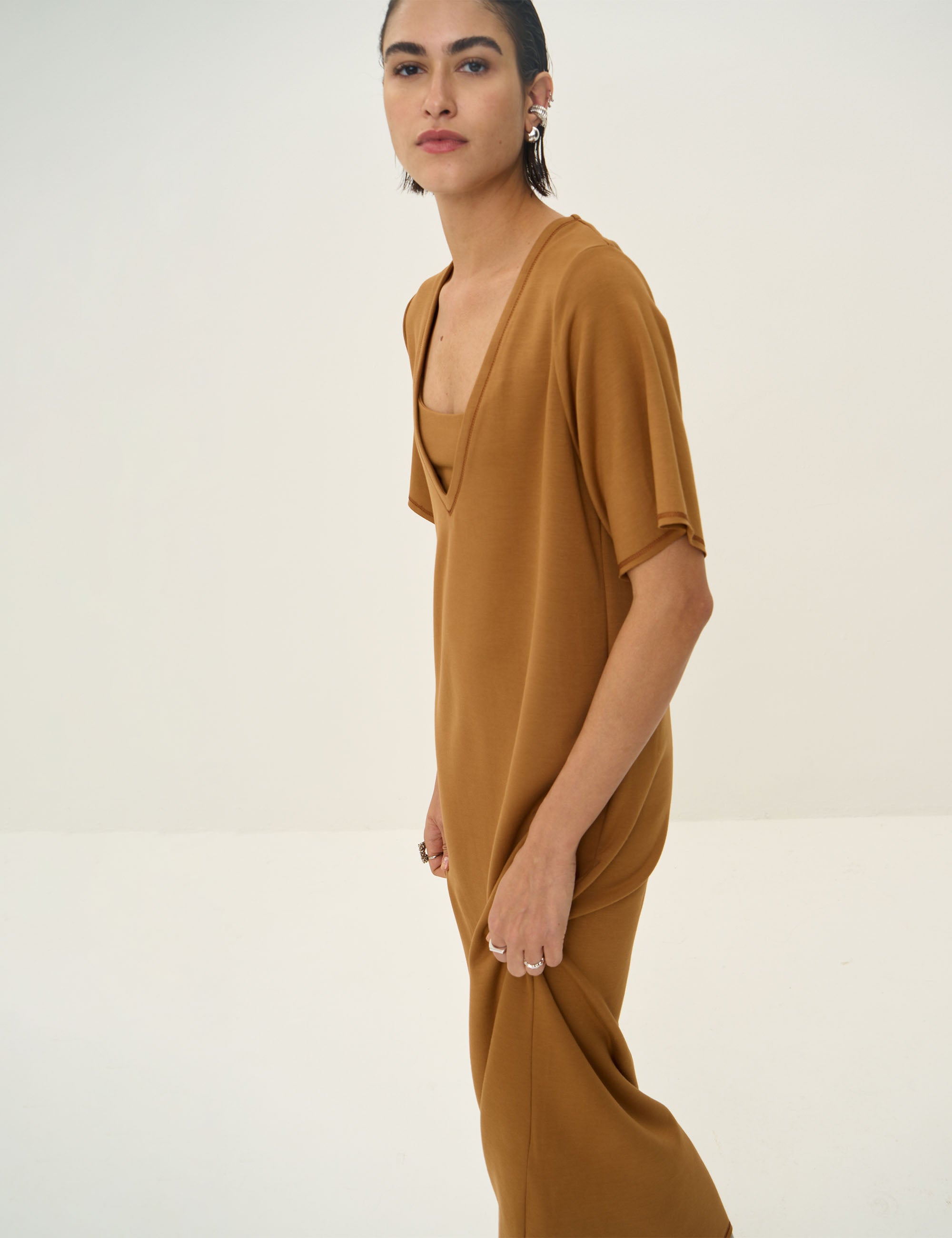 Vestido Analice Confort Camel