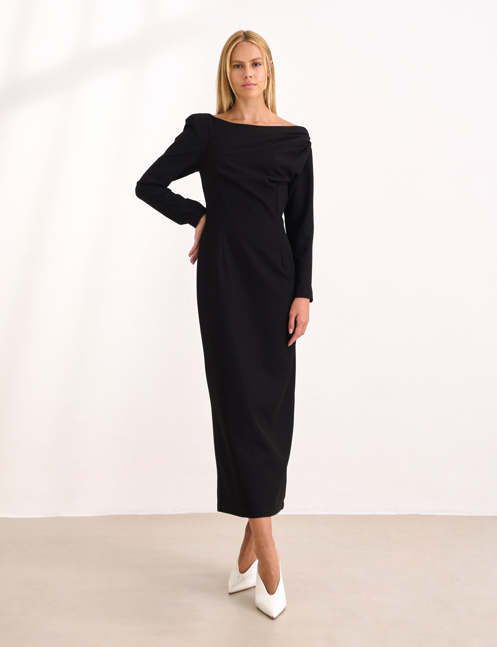 Vestido Arlete Alfaiataria Preto