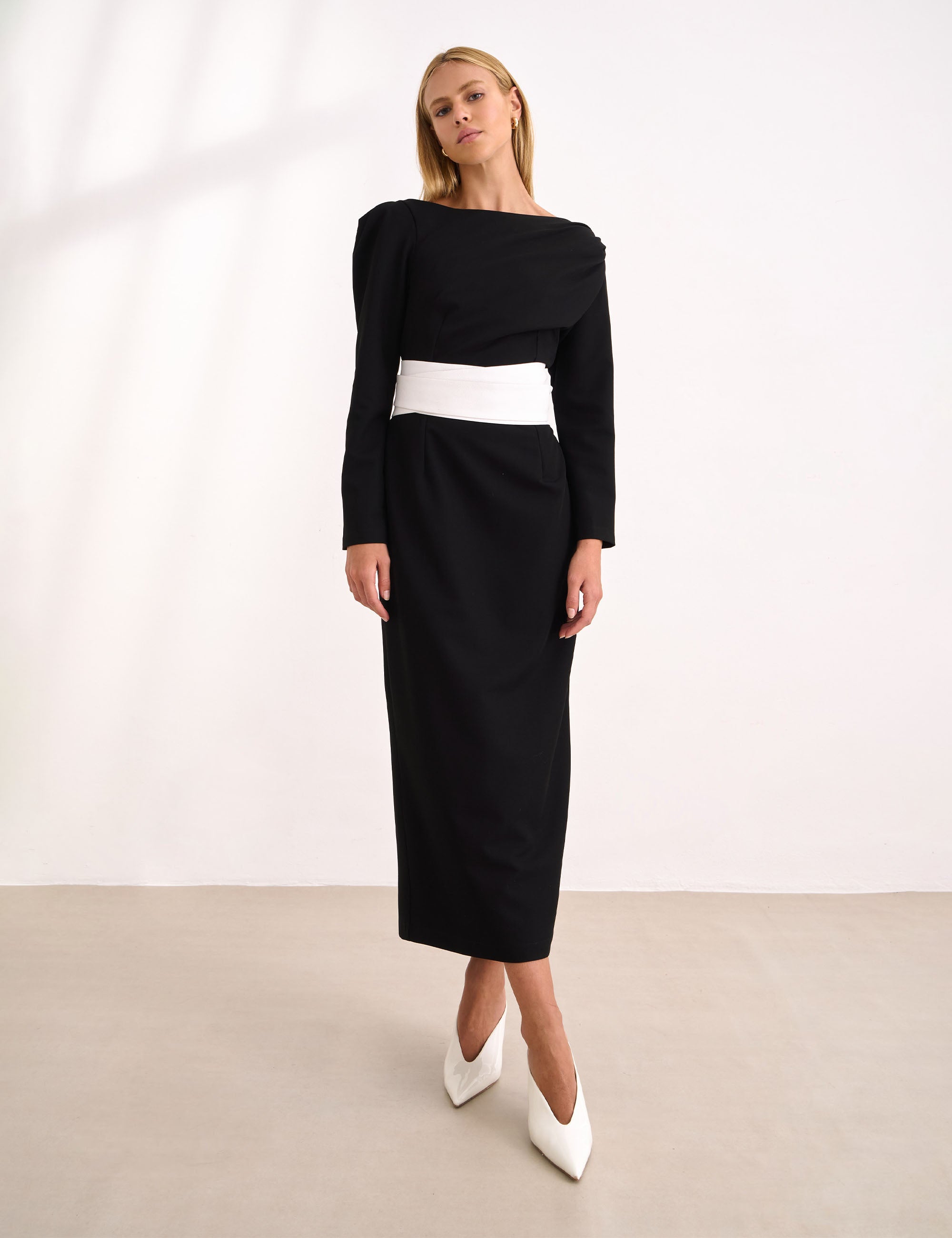 Vestido Arlete Alfaiataria Preto
