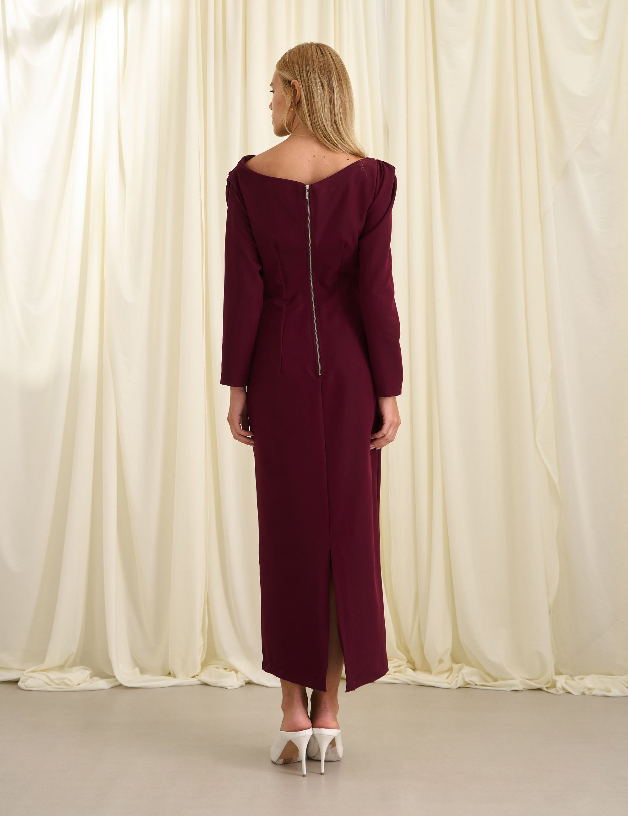 Vestido Arlete Alfaiataria Bordeaux