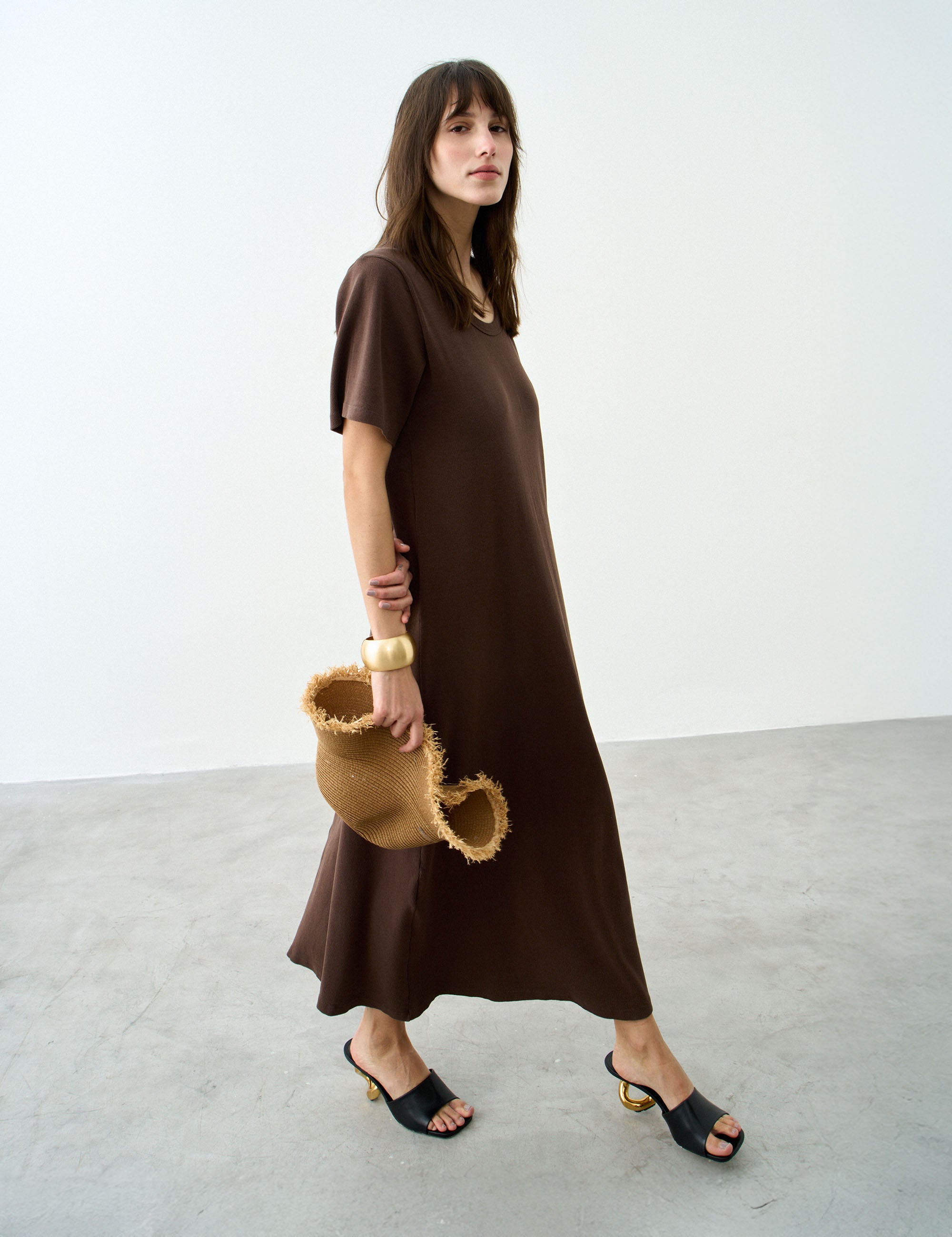 Vestido Camila Confort Marrom