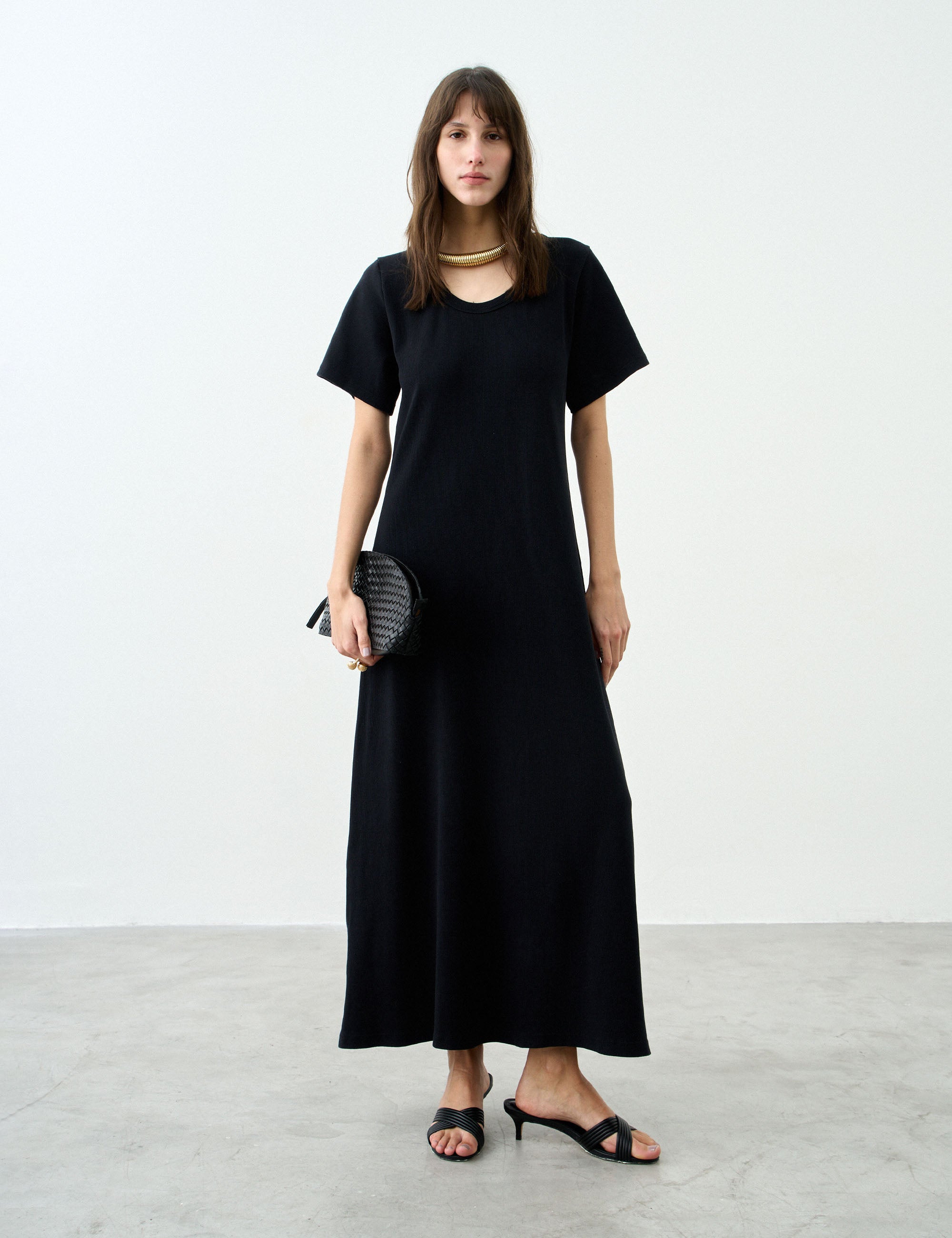 Vestido Camila Confort Preto
