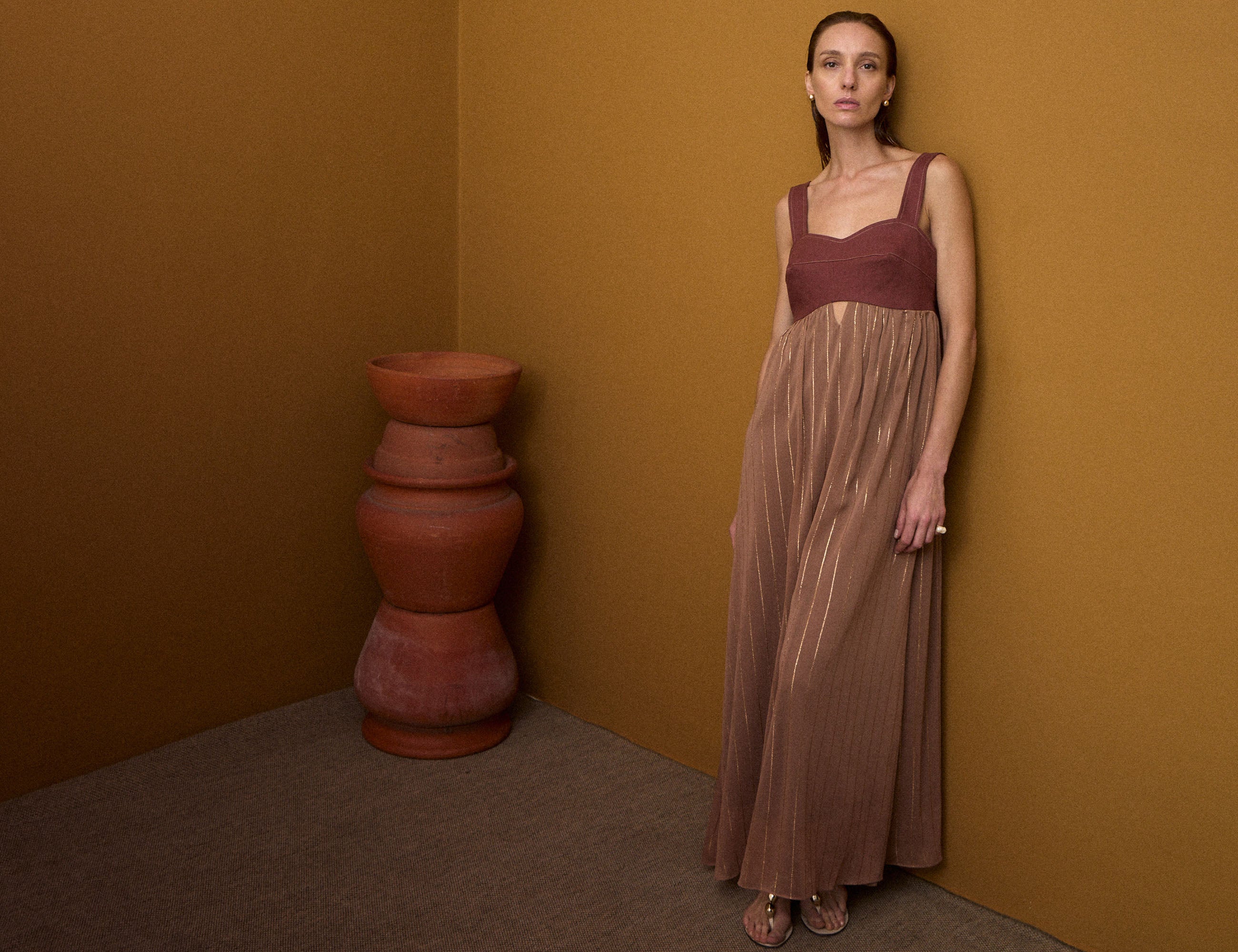 Vestido Celina Chiffon Marrom