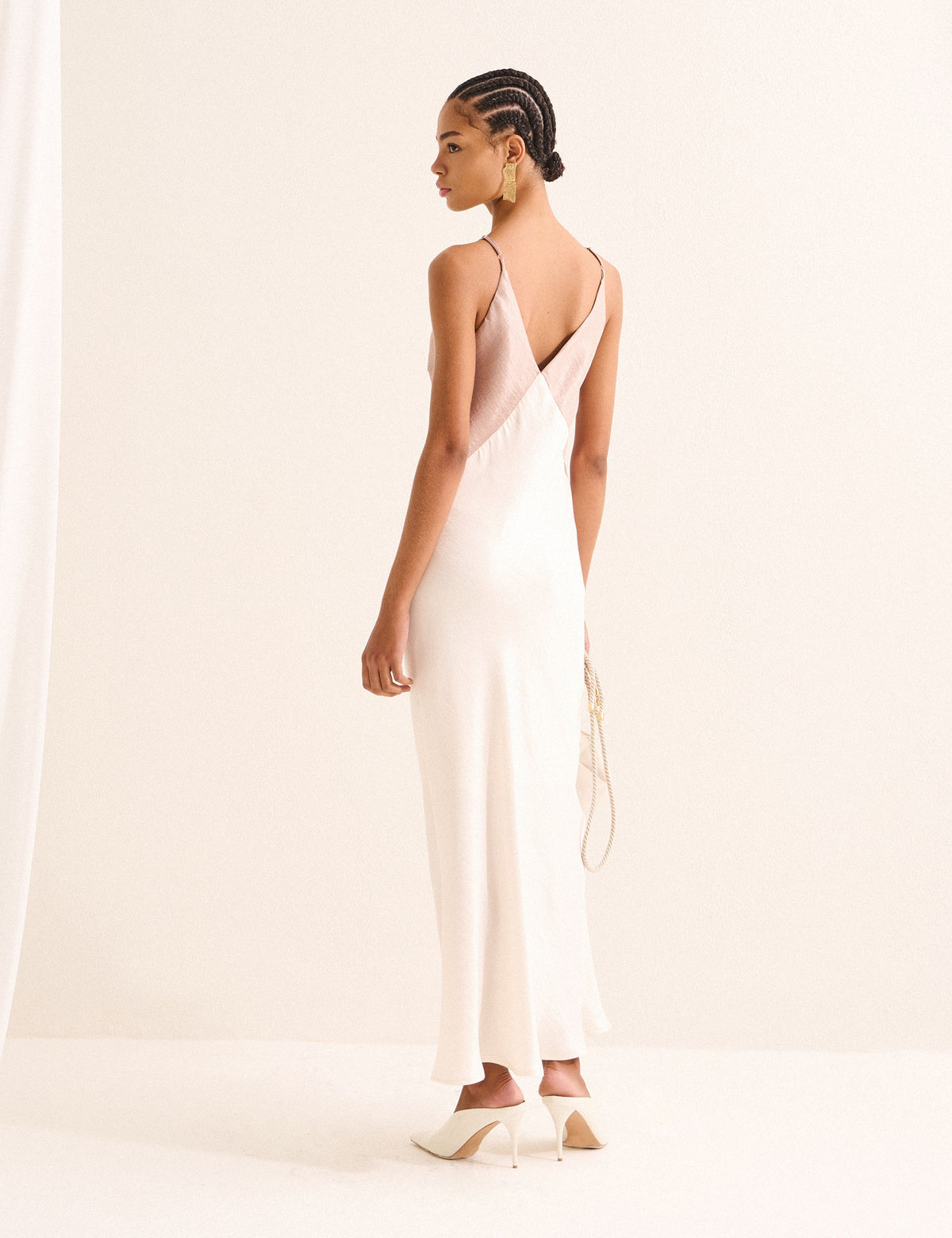 Vestido Estela Shantury Gold/Pérola