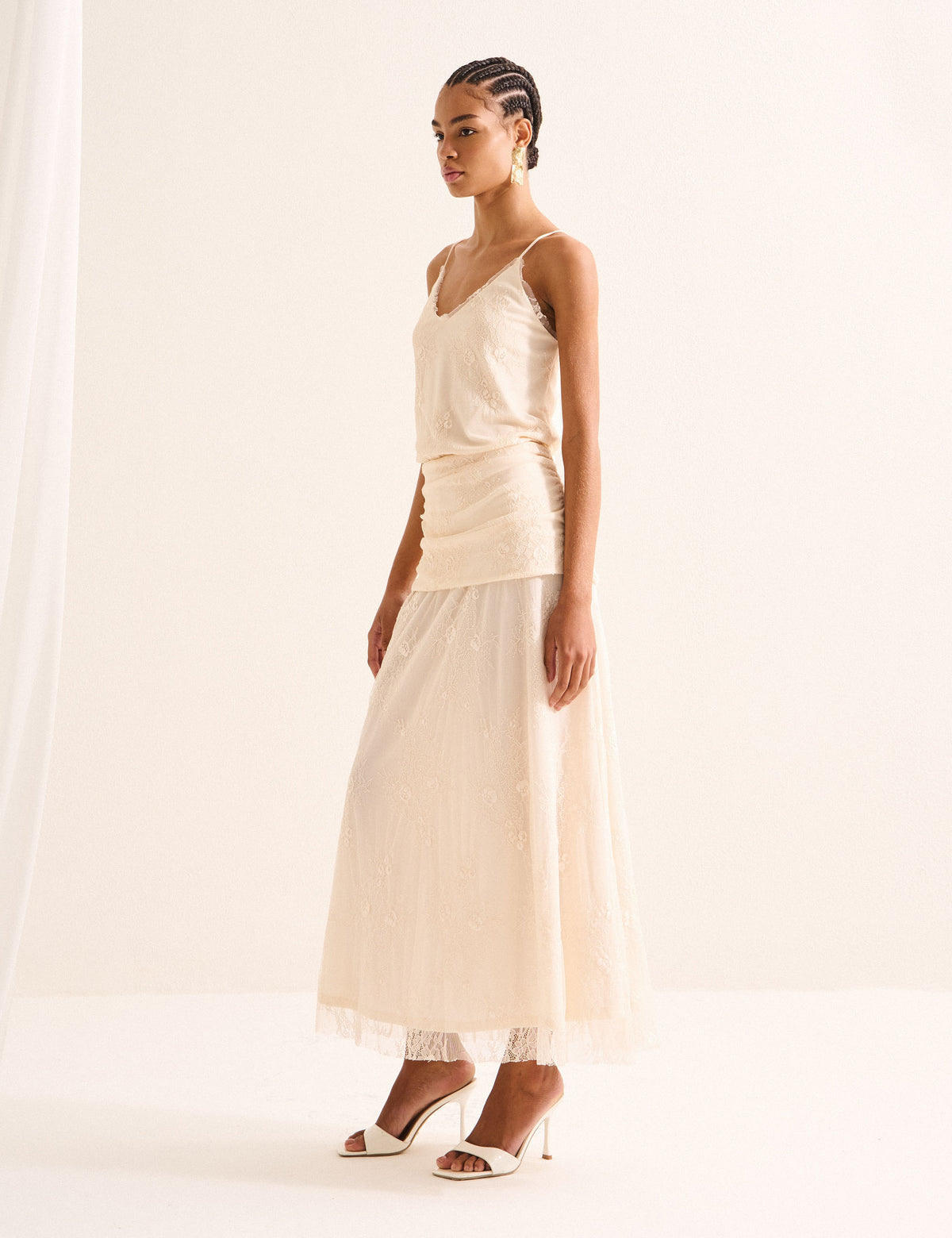 Vestido Madelyn Renda Marfim