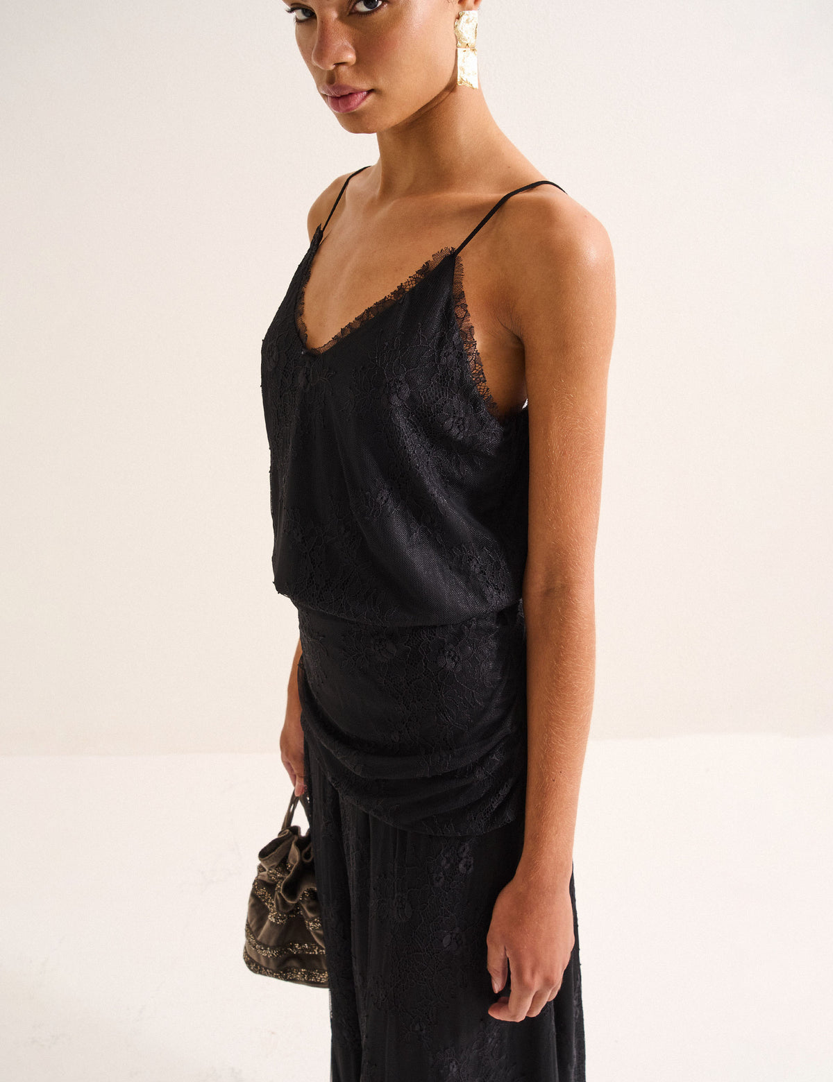 Vestido Madelyn Renda Preto