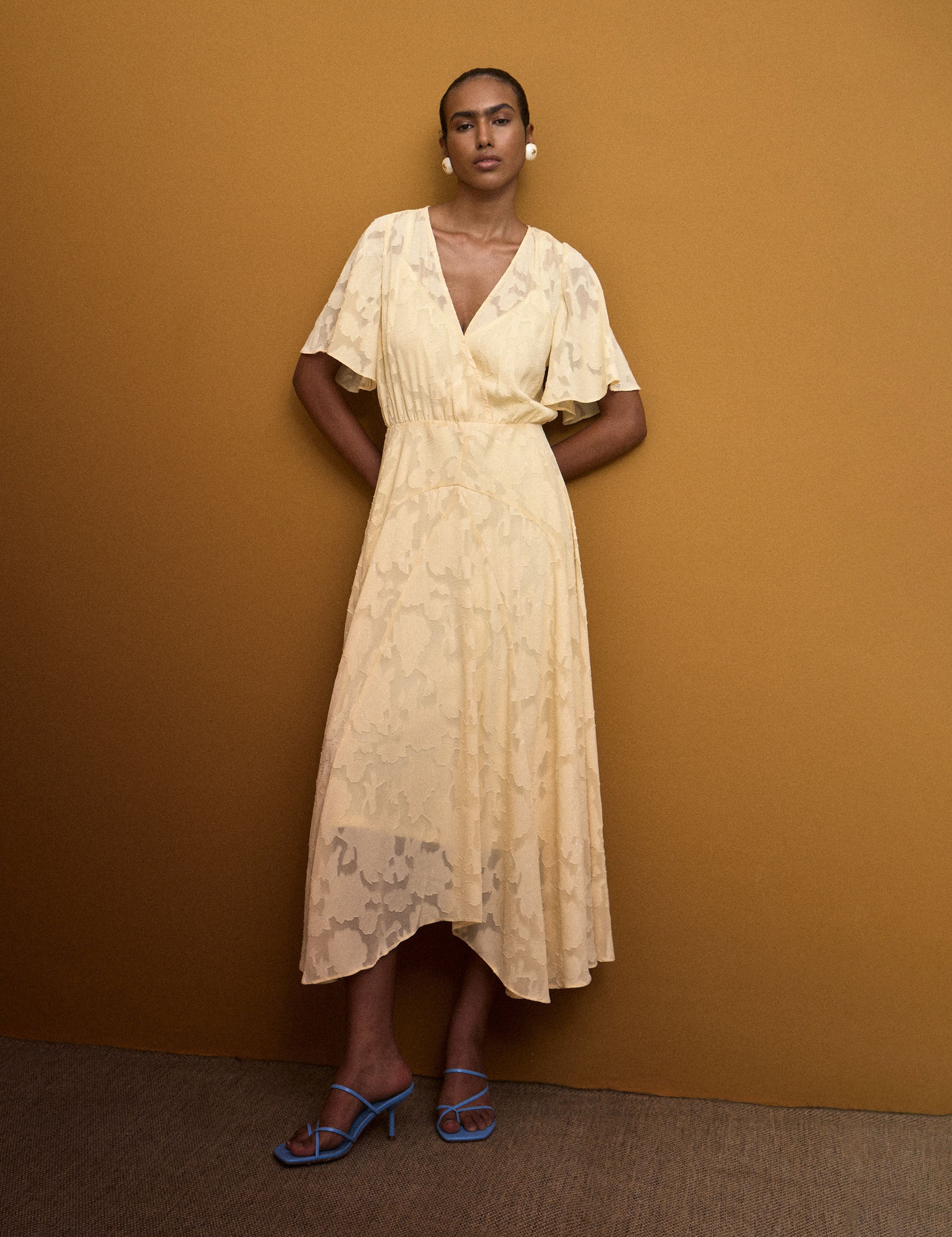 Vestido Nila Chifon Amarelo