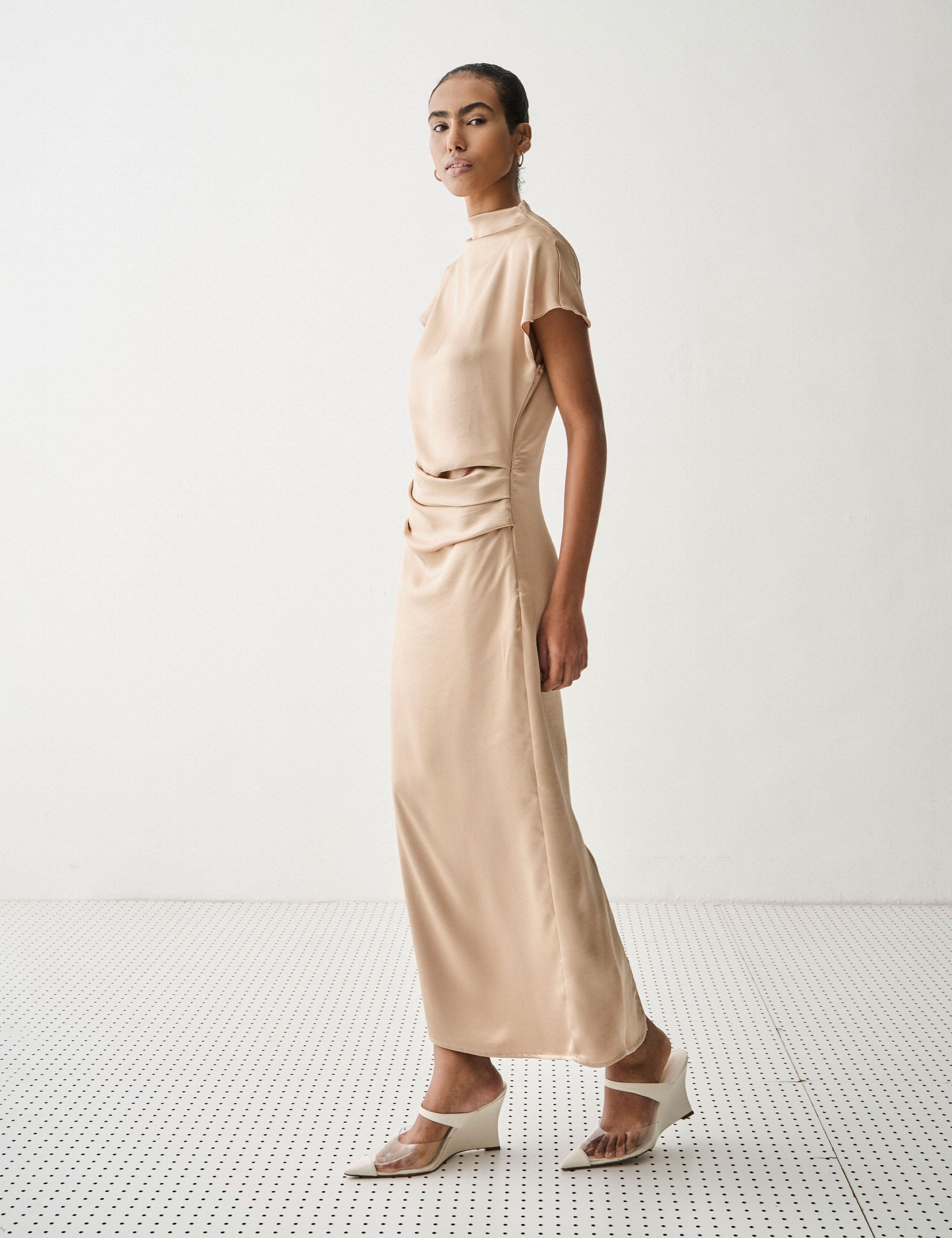 Vestido Siena Cetim Bege