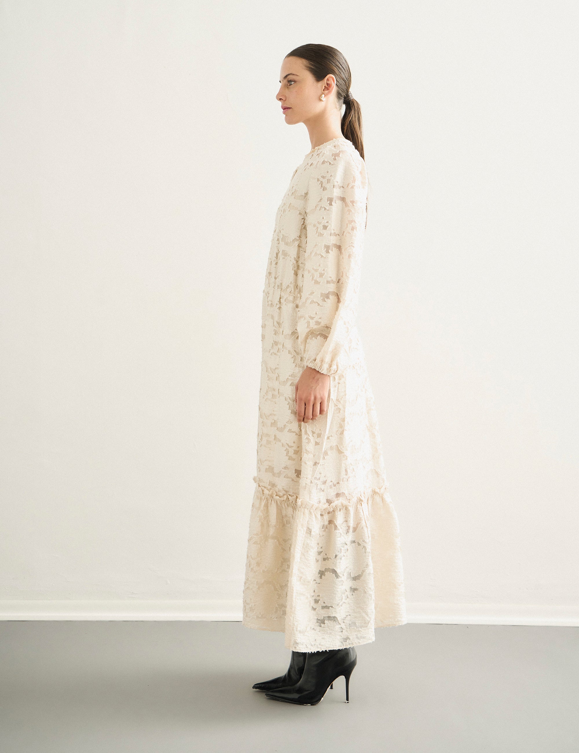 Vestido Saskia Jacquard Pérola | Nanaminze