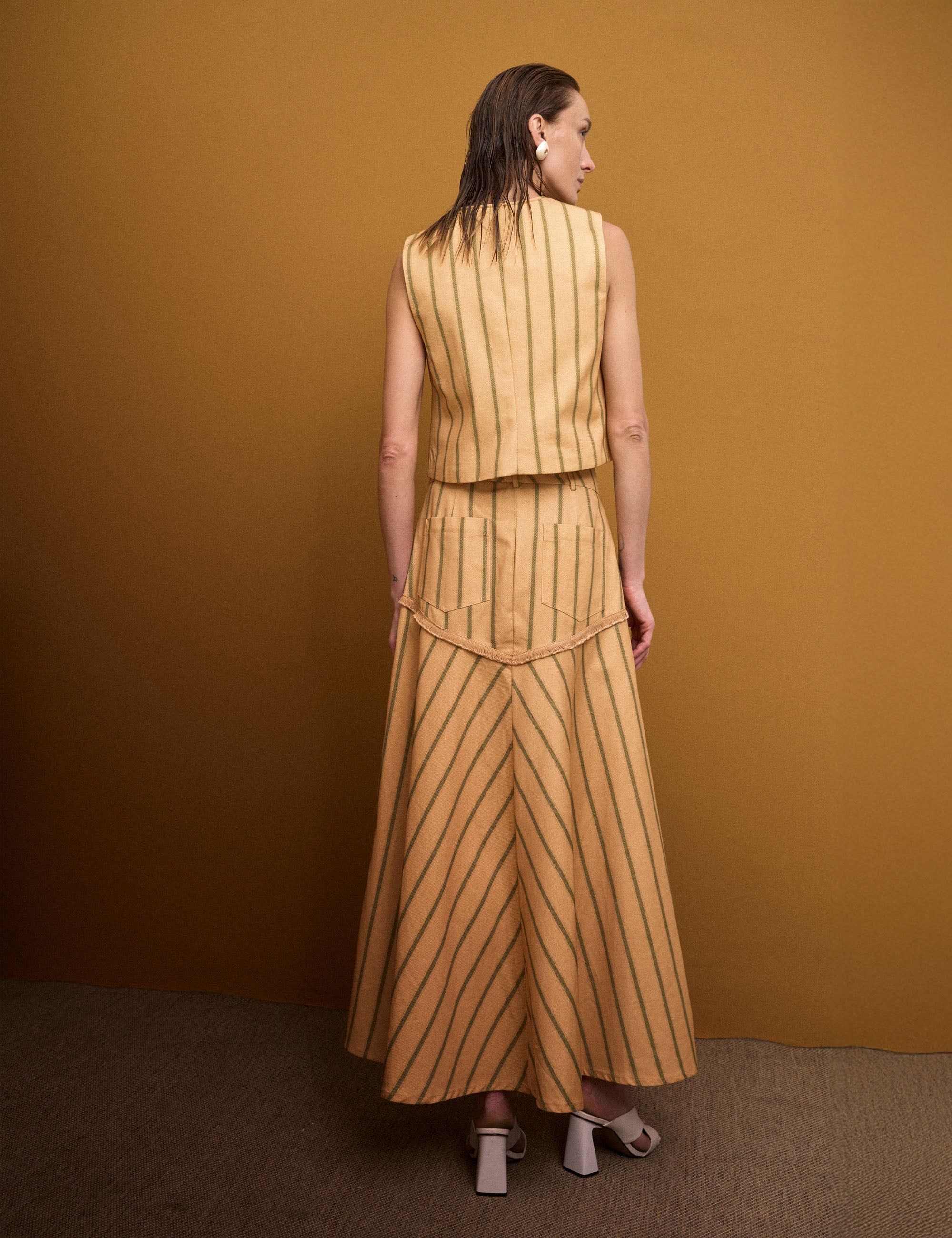 Saia Isabella Listra Mostarda