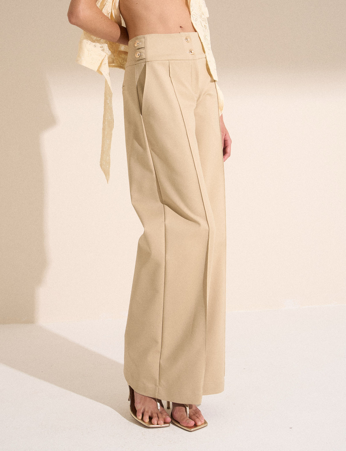 Calça Wide Leg Alfaiataria Areia