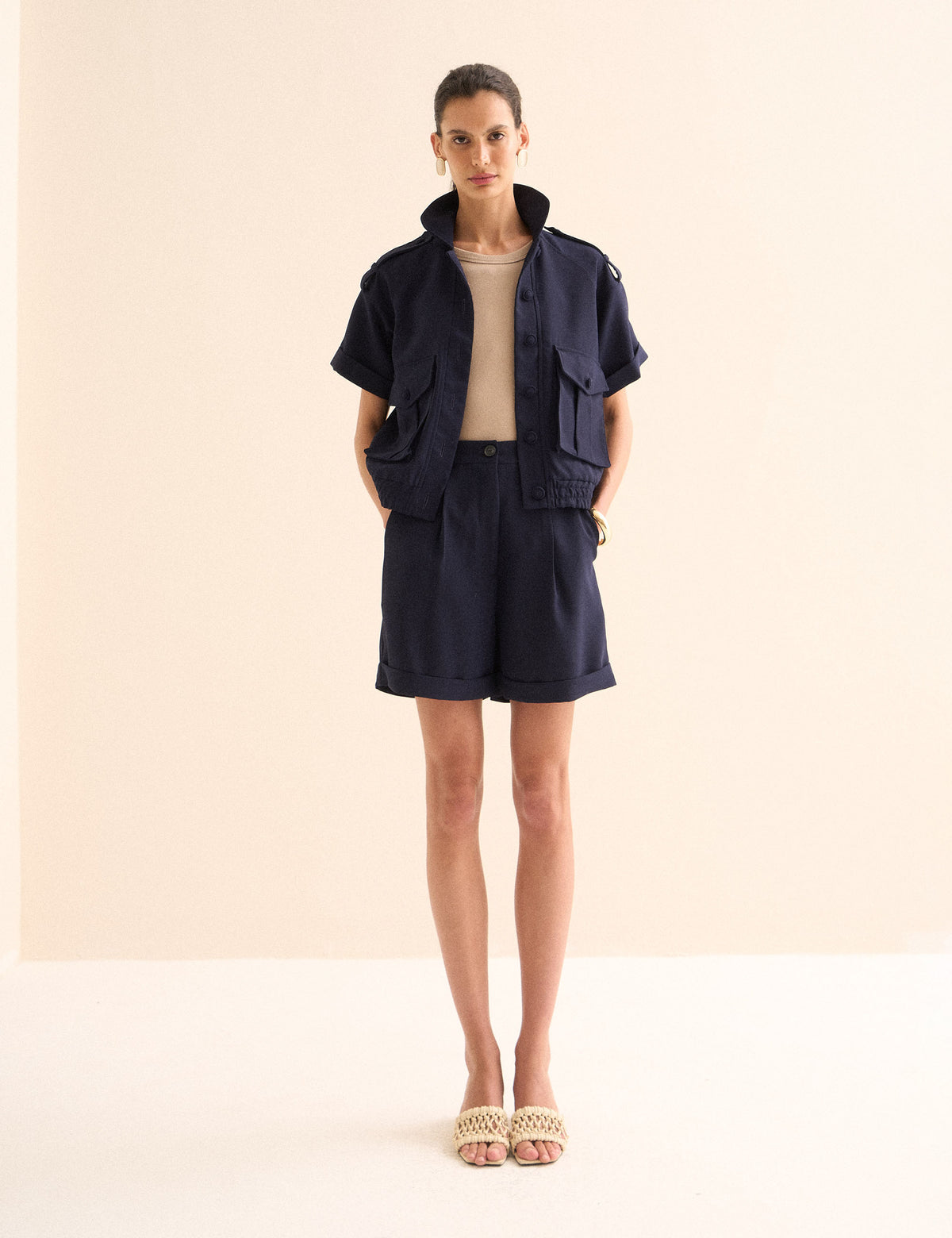 Bermuda Karina Crepe Marinho