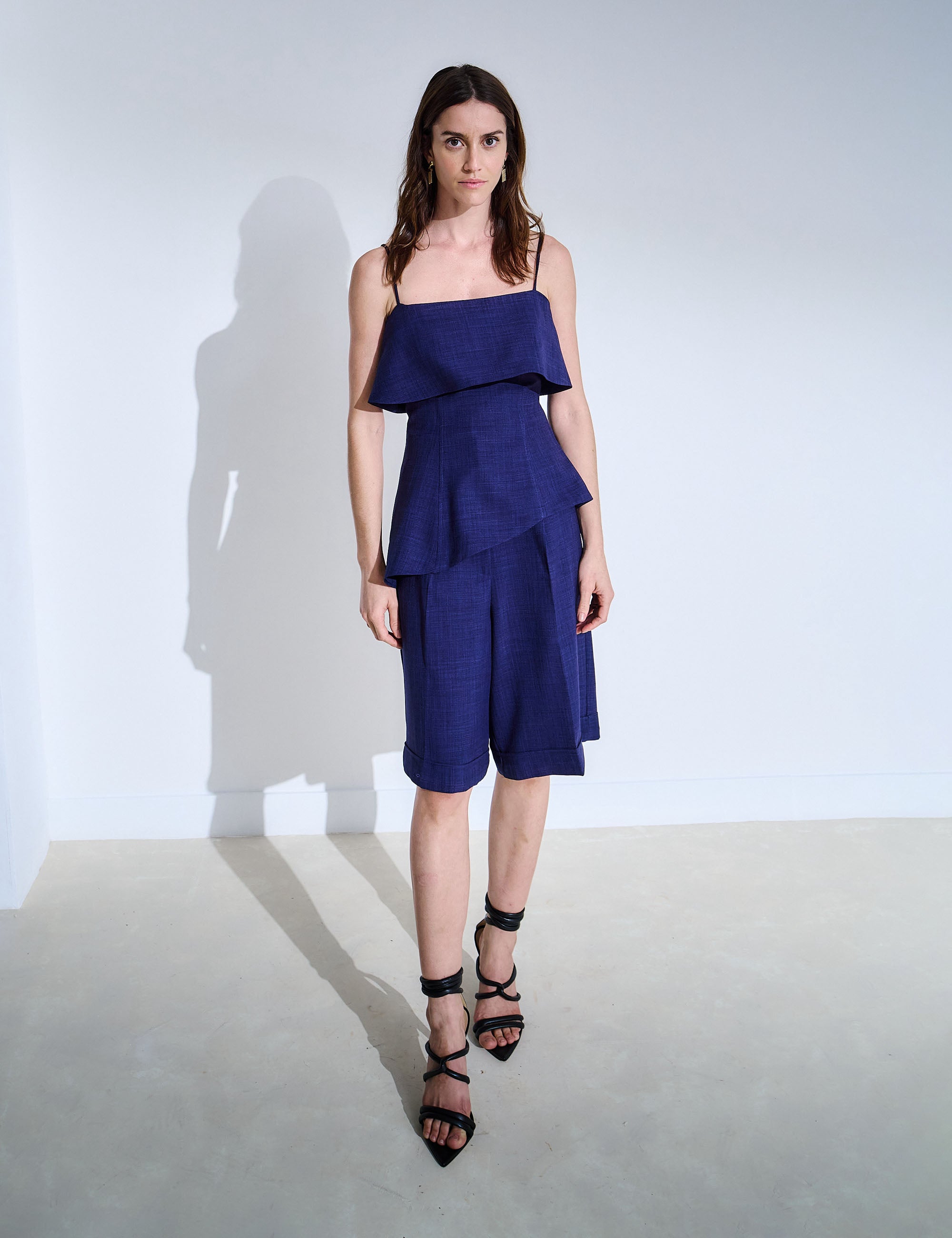 Bermuda Sue Alfaiataria Marinho