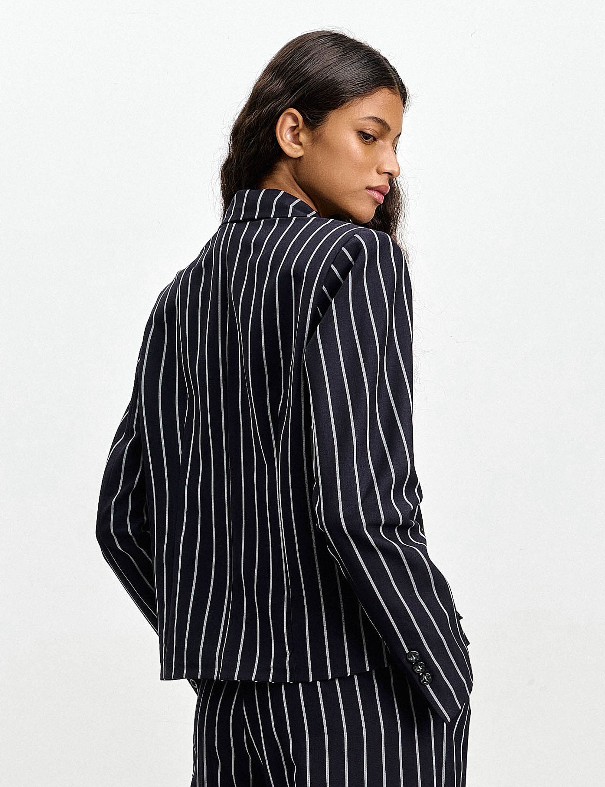 Blazer Alessa Risca Marinho