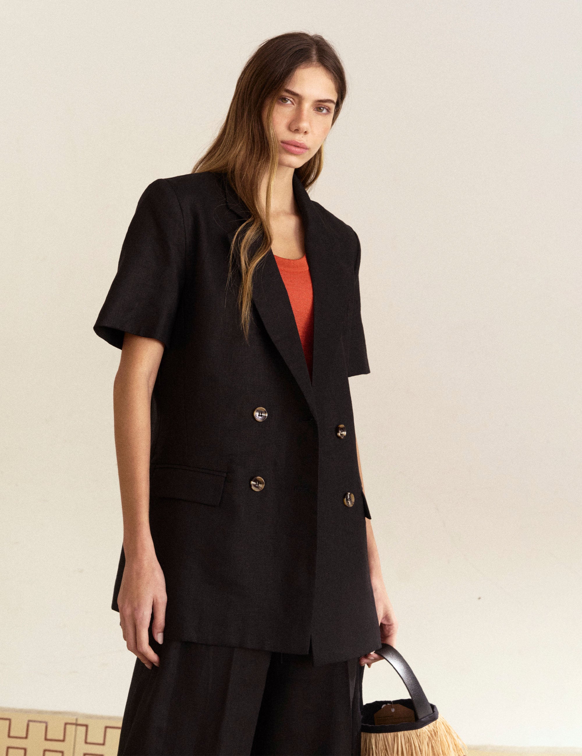 Blazer Evelyn Linho Preto