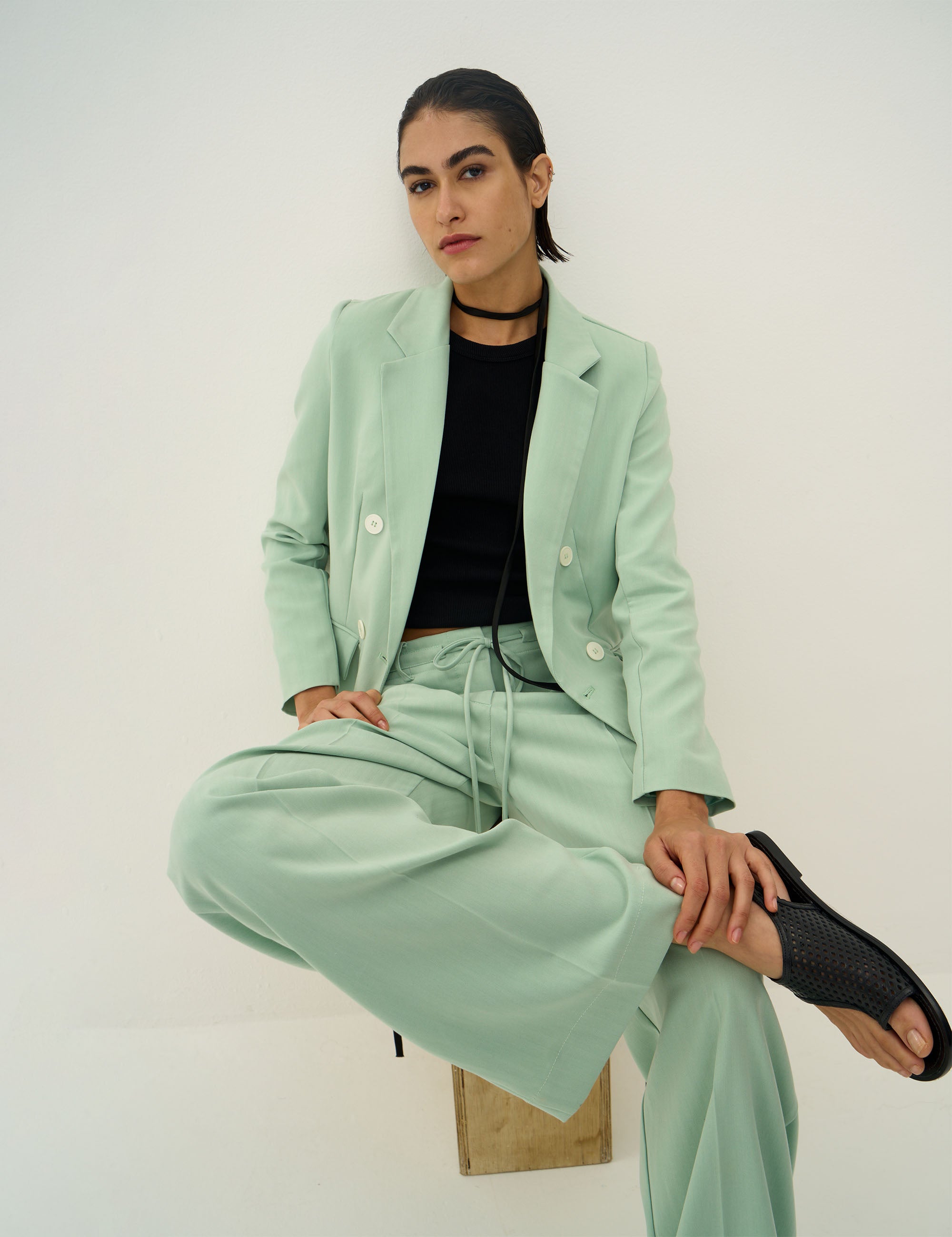 Calça Isabelle Alfaiataria Verde Chá