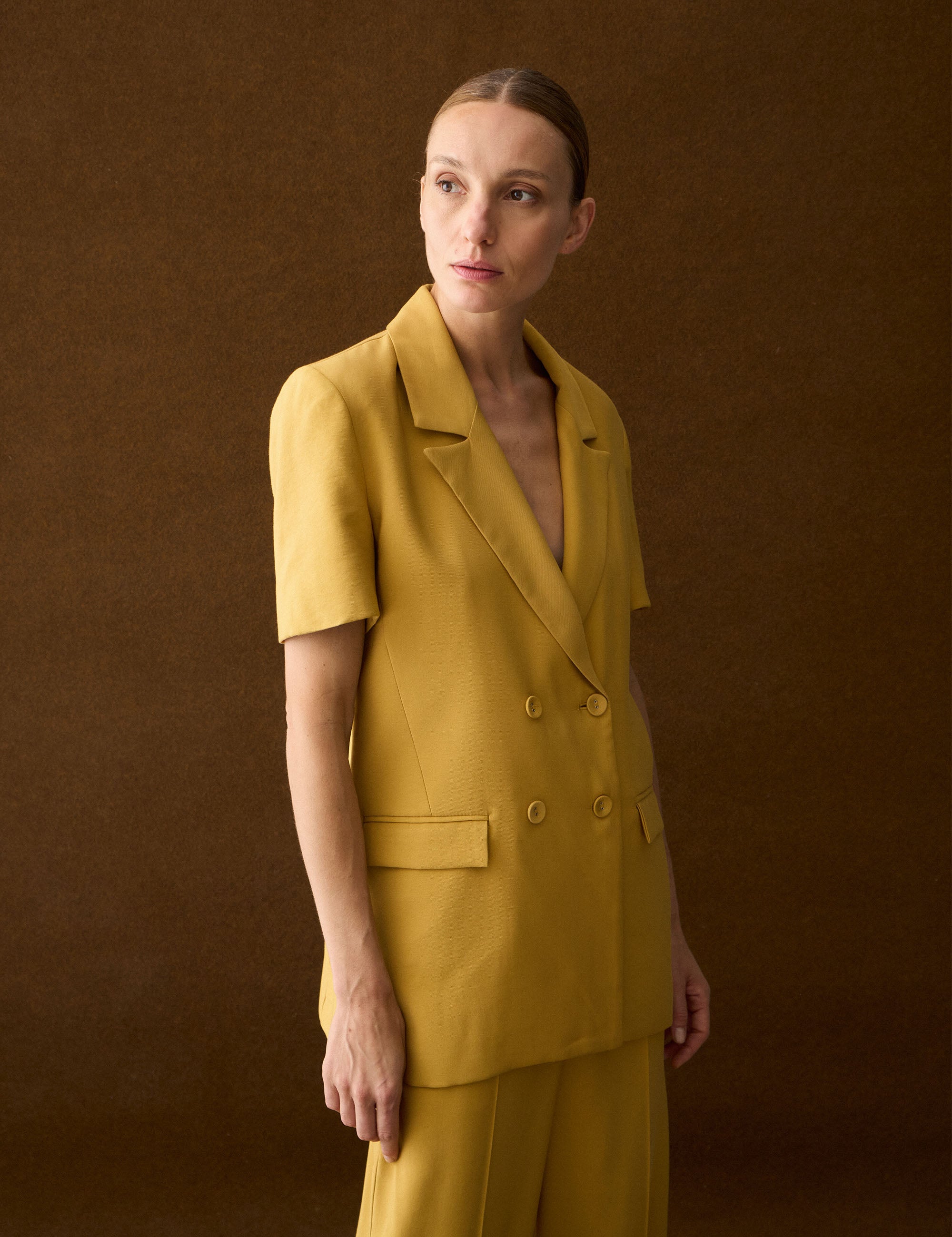 Blazer Paulina Alfaiataria Mostarda