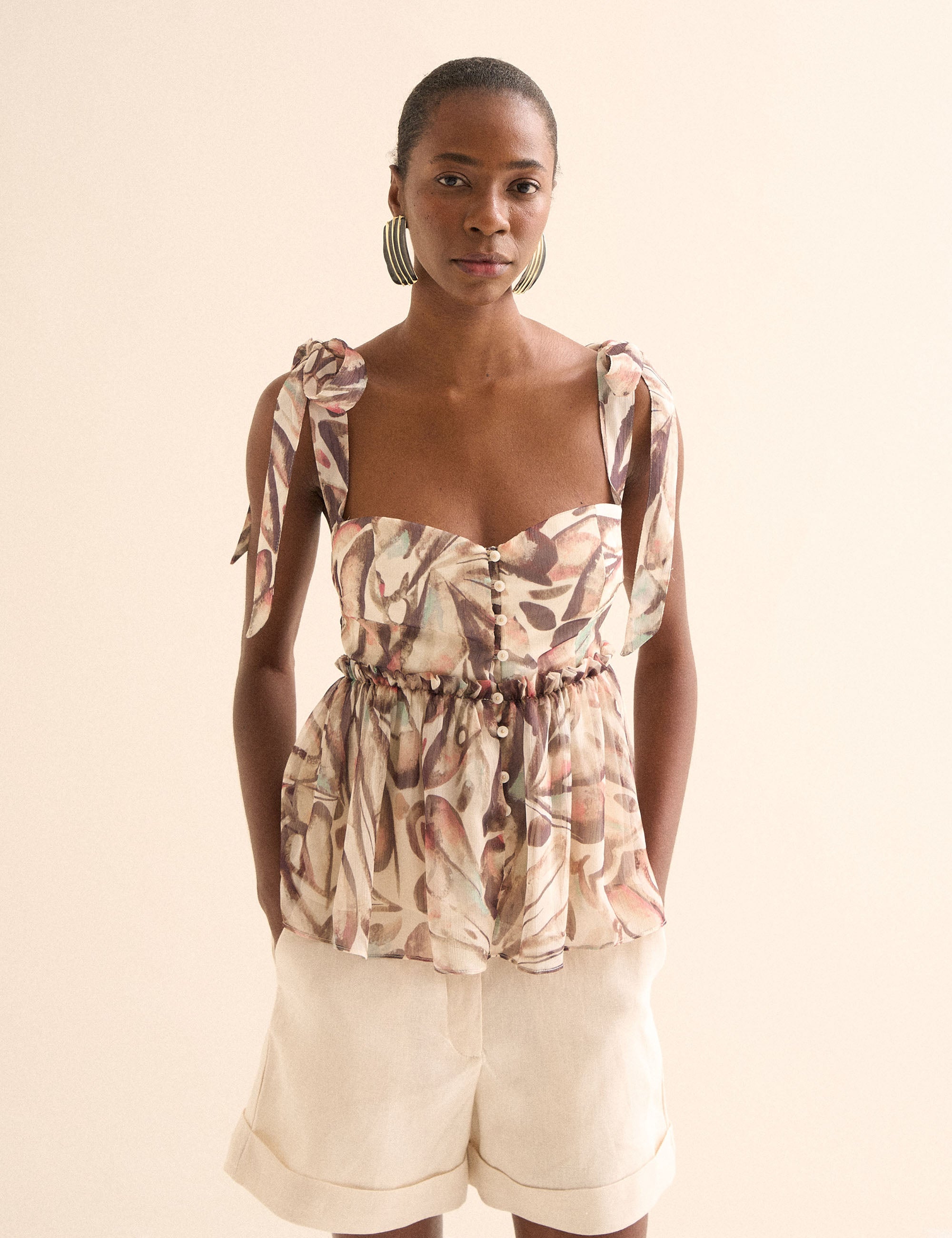 Blusa Borboleta Chiffon Areia