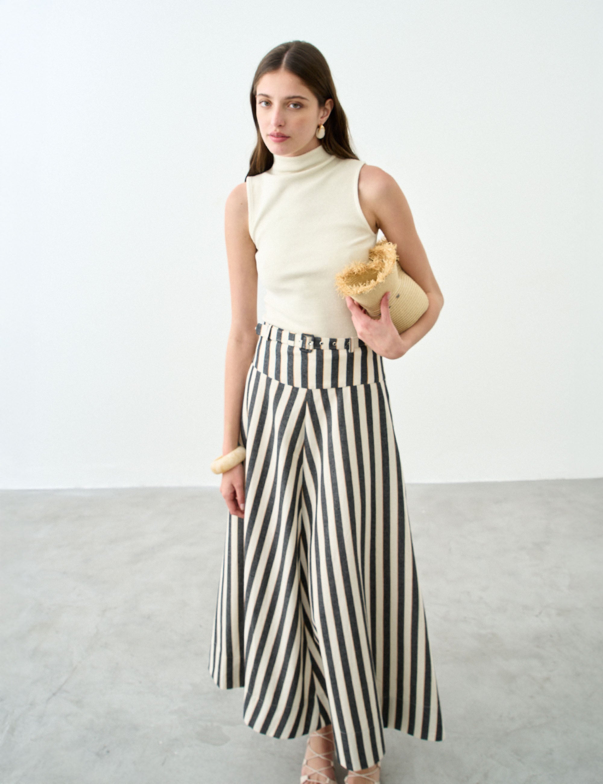 Blusa Camila Confort Off Antique