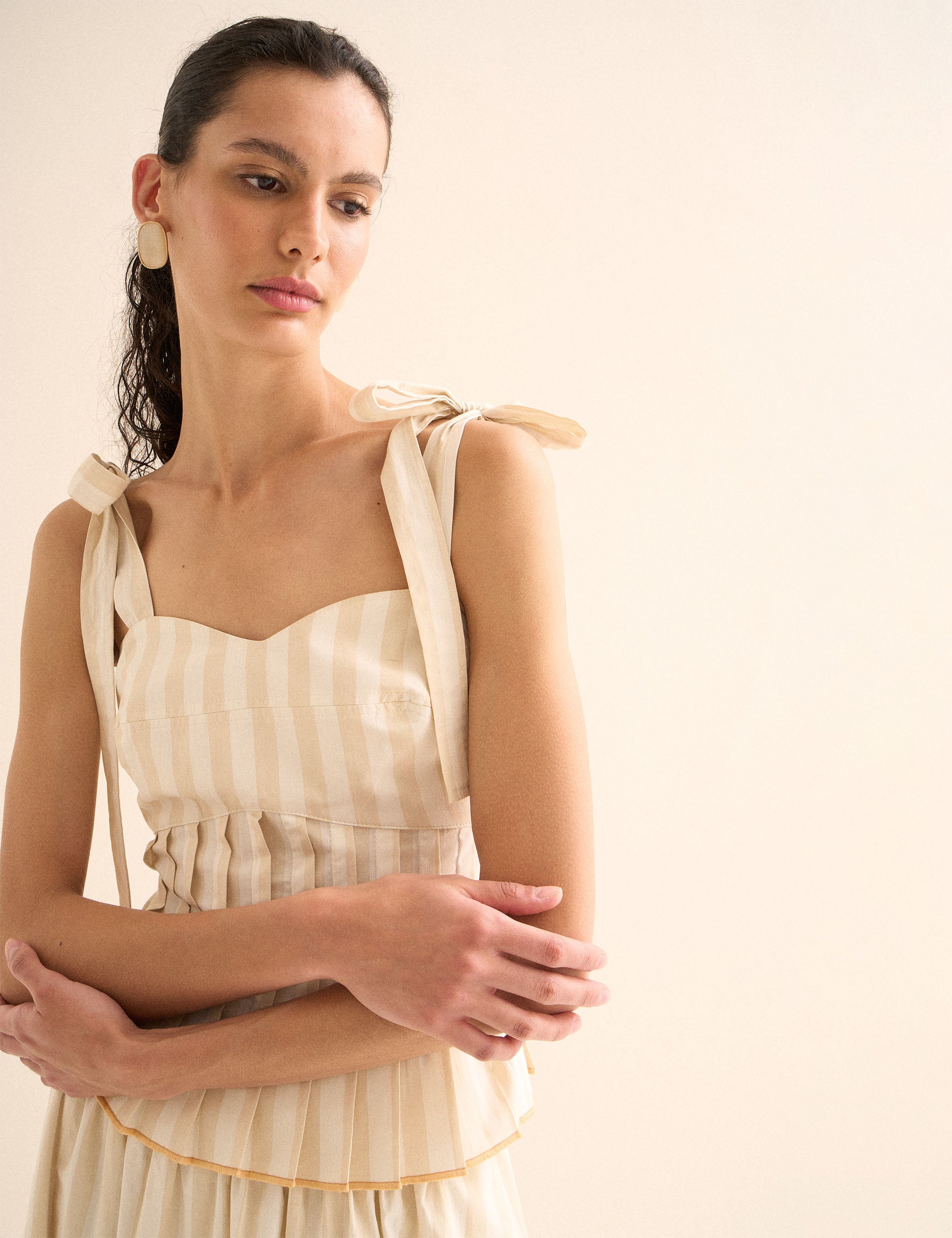 Blusa Elena Tricoline Bege