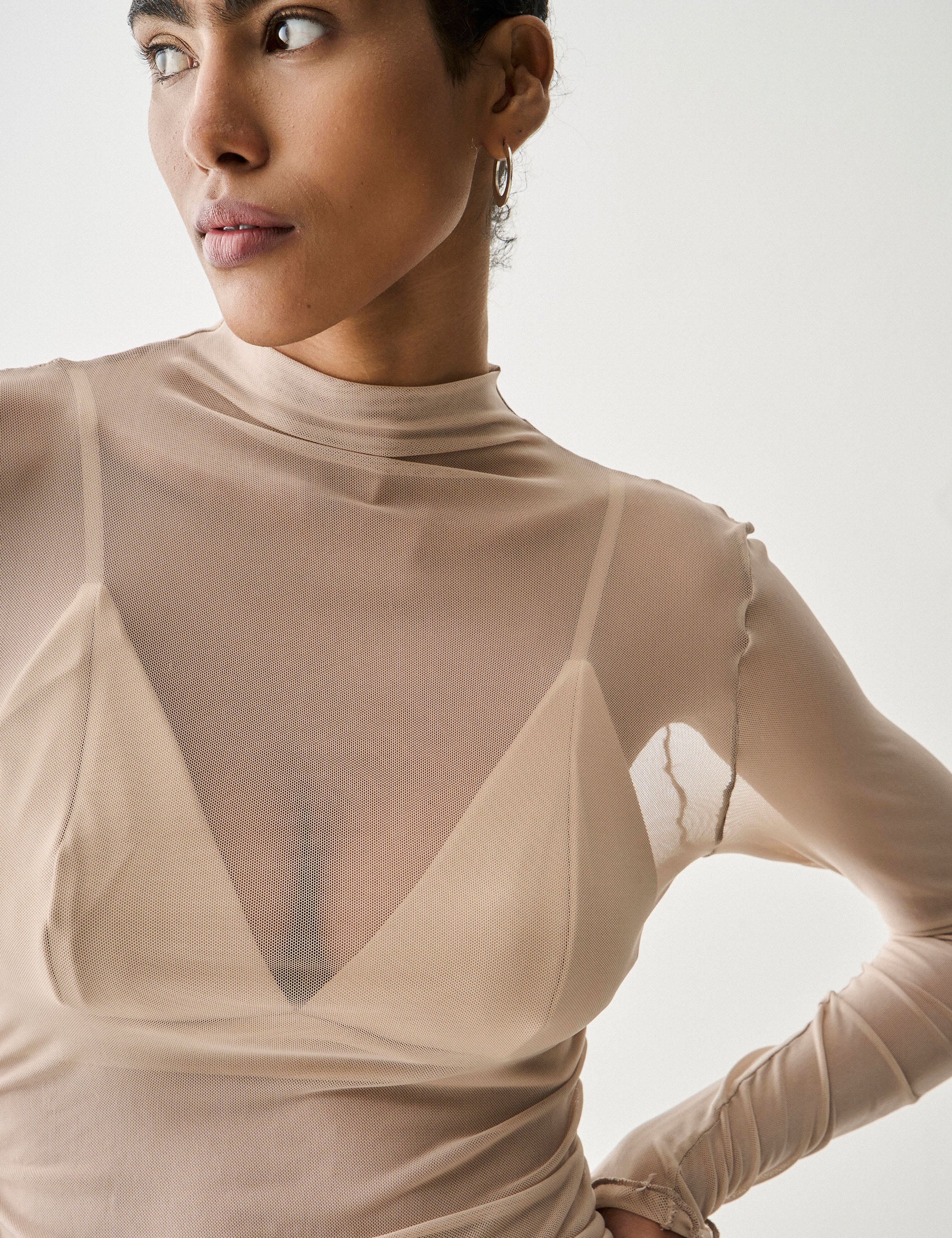 Blusa Erika Tule Nude