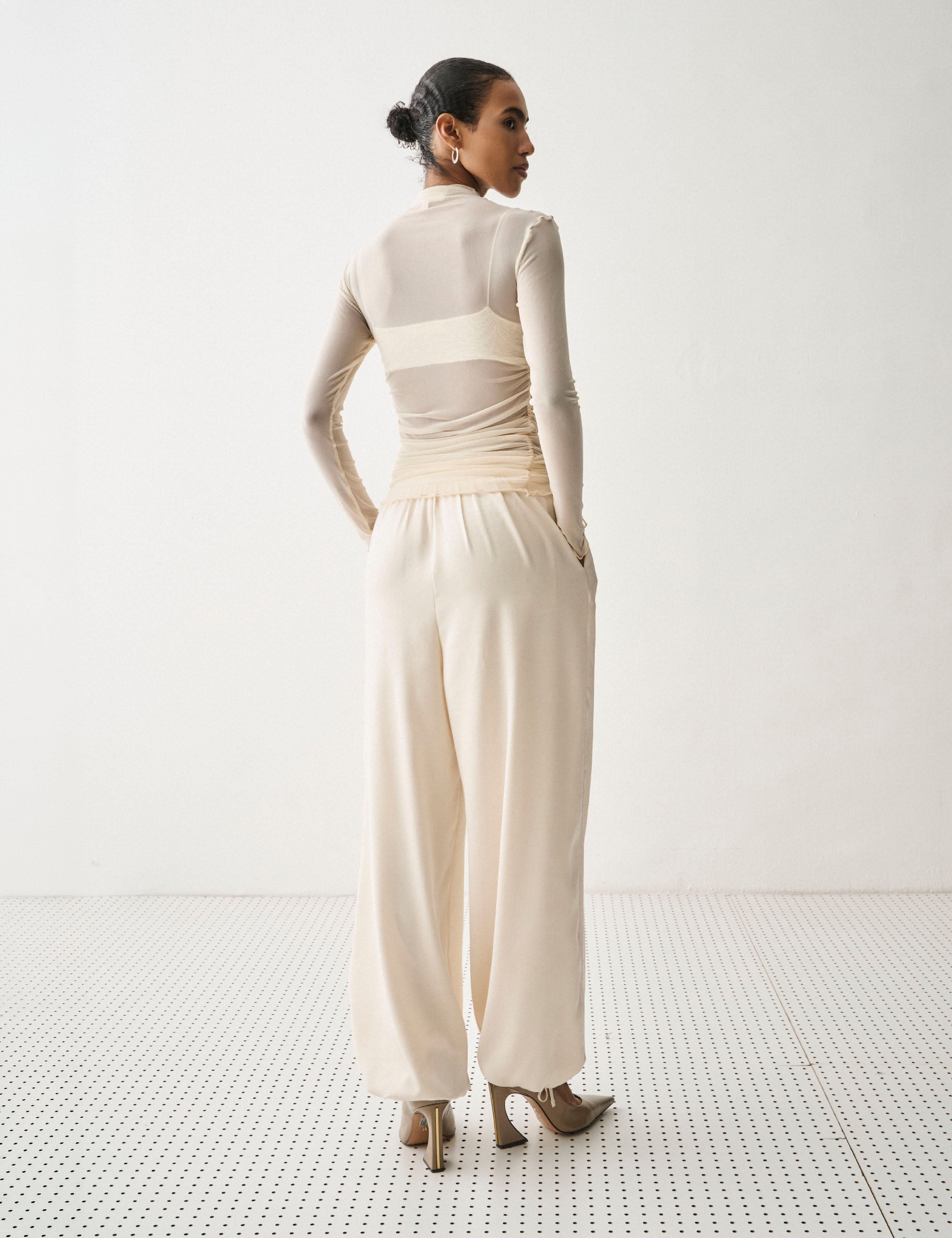 Blusa Erika Tule Perola