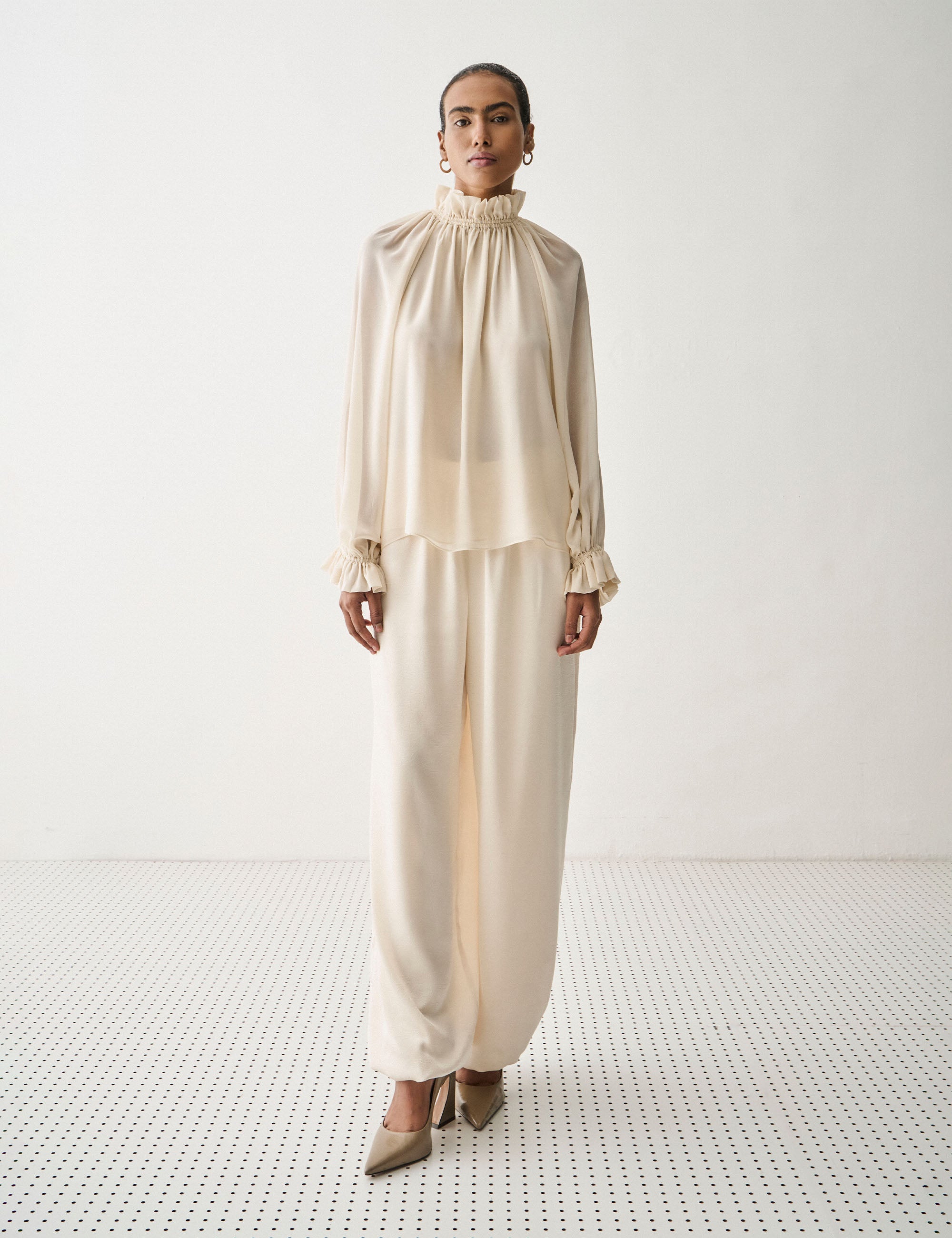 Blusa Gaby Chiffon Porcelana