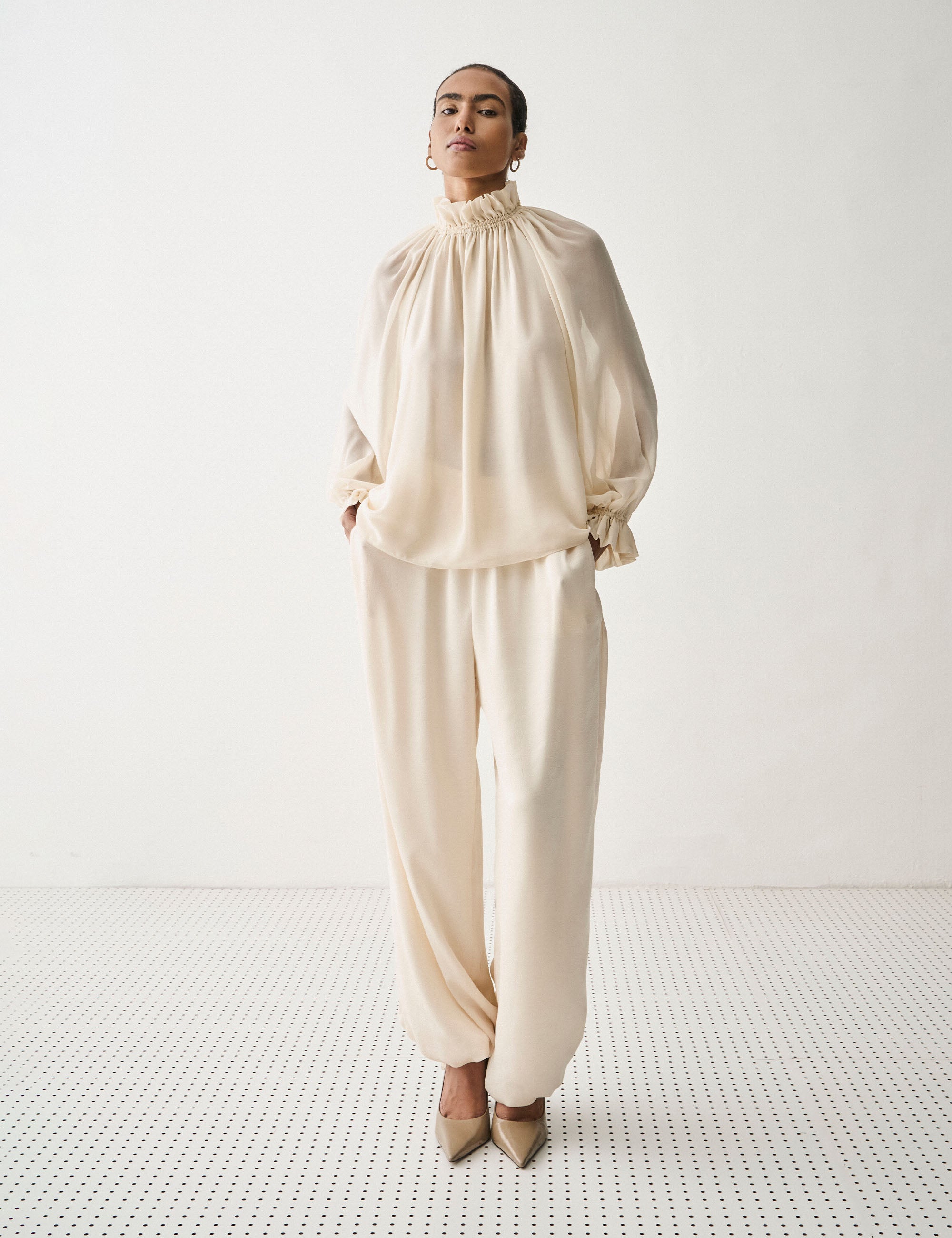 Blusa Gaby Chiffon Porcelana