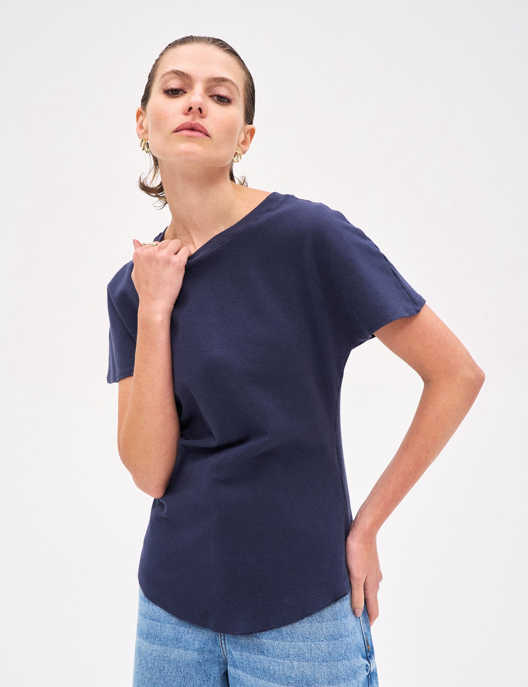 Blusa Perola Assimétrica Marinho