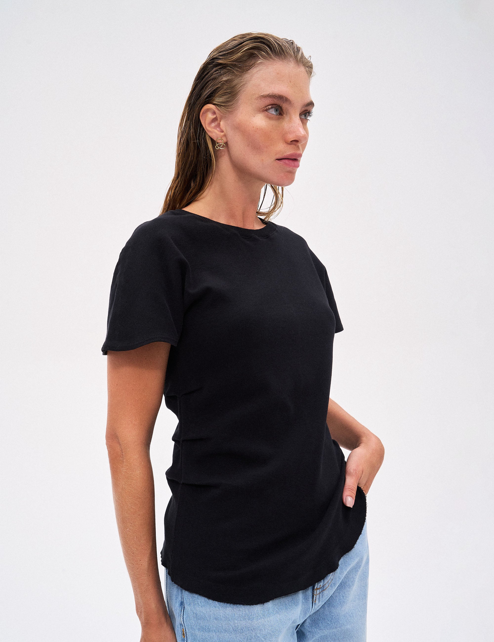Blusa Perola Assimétrica Preto