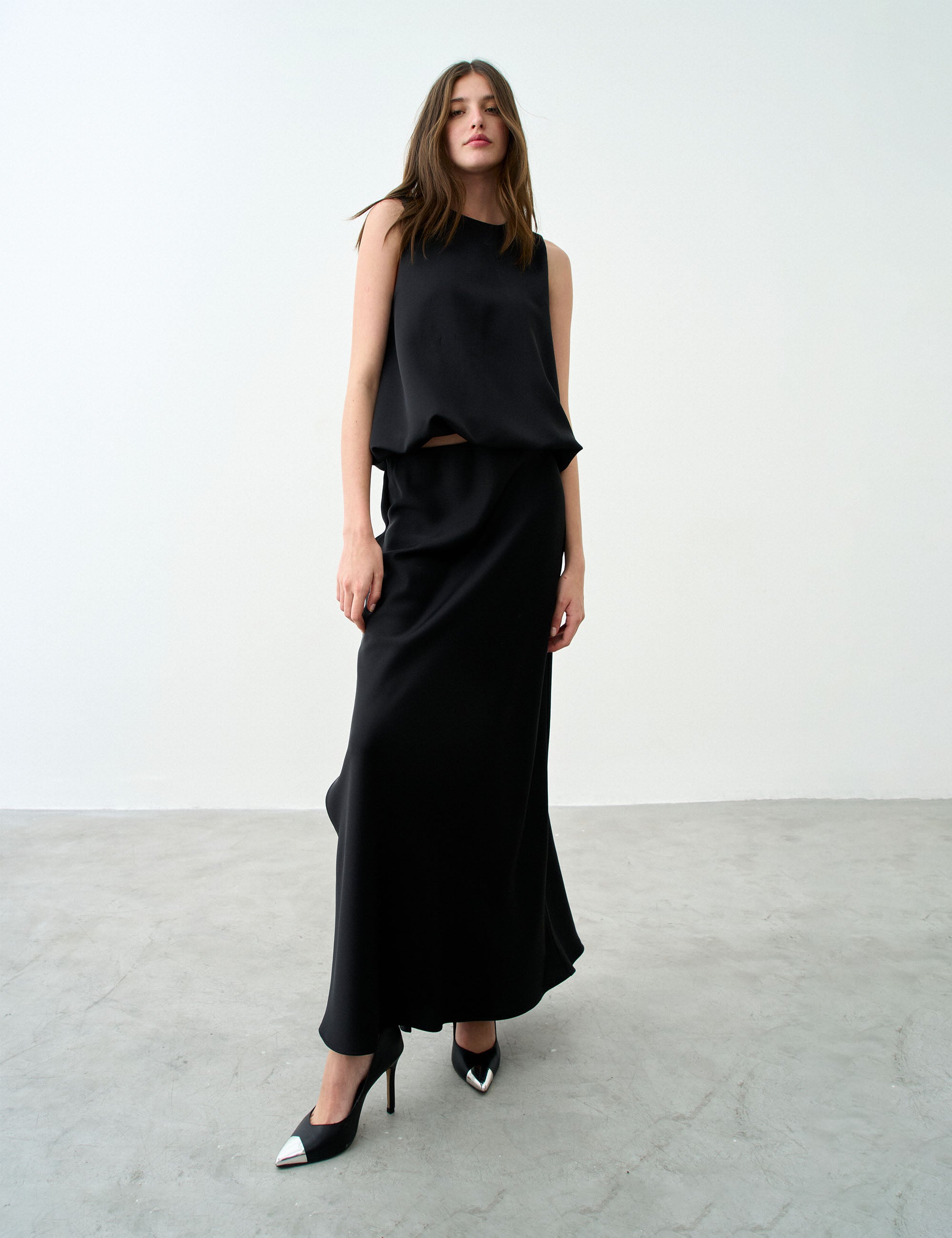 Blusa Velvet Crepe Alfaiataria Preto