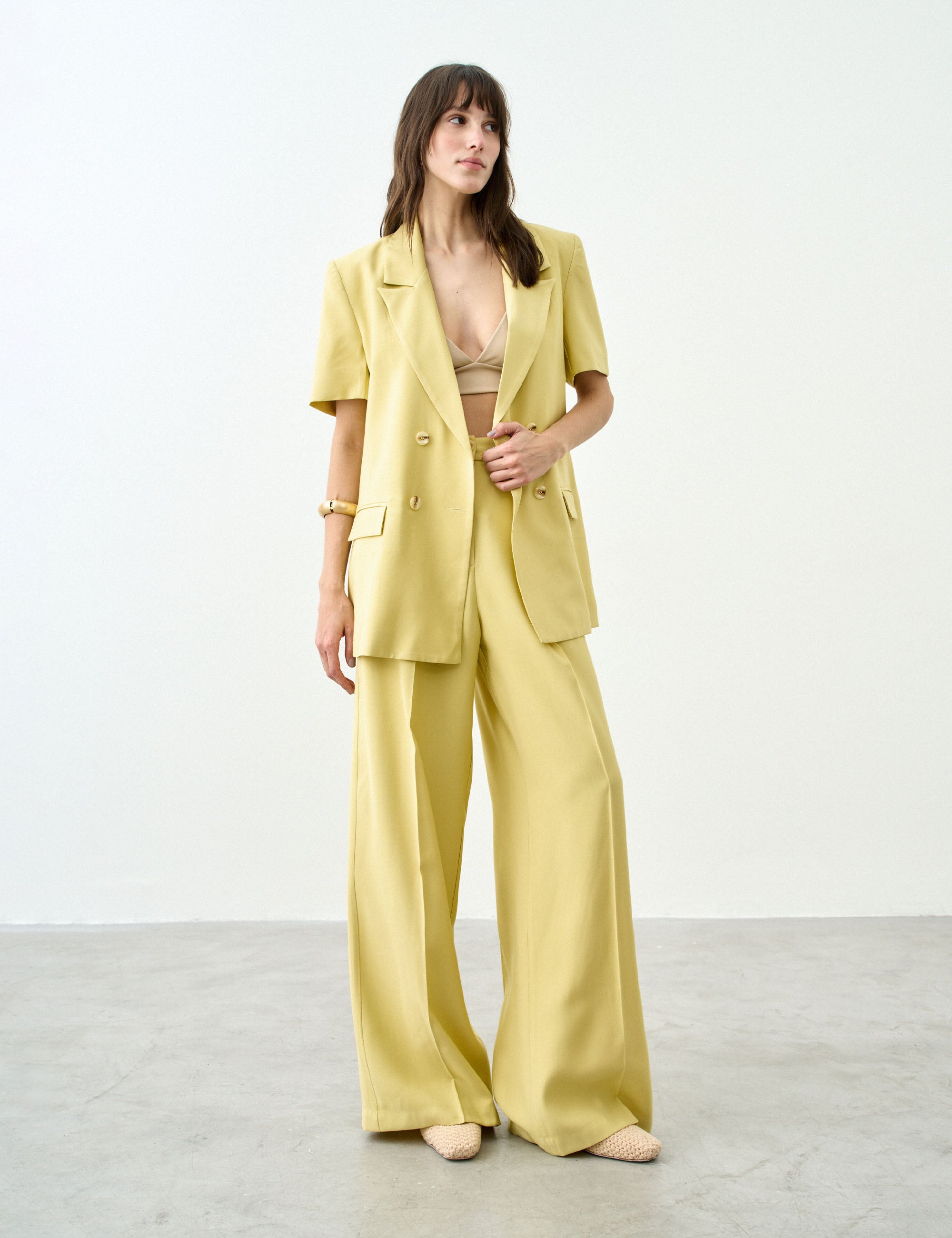 Calça Paola Alfaiataria Amarelo