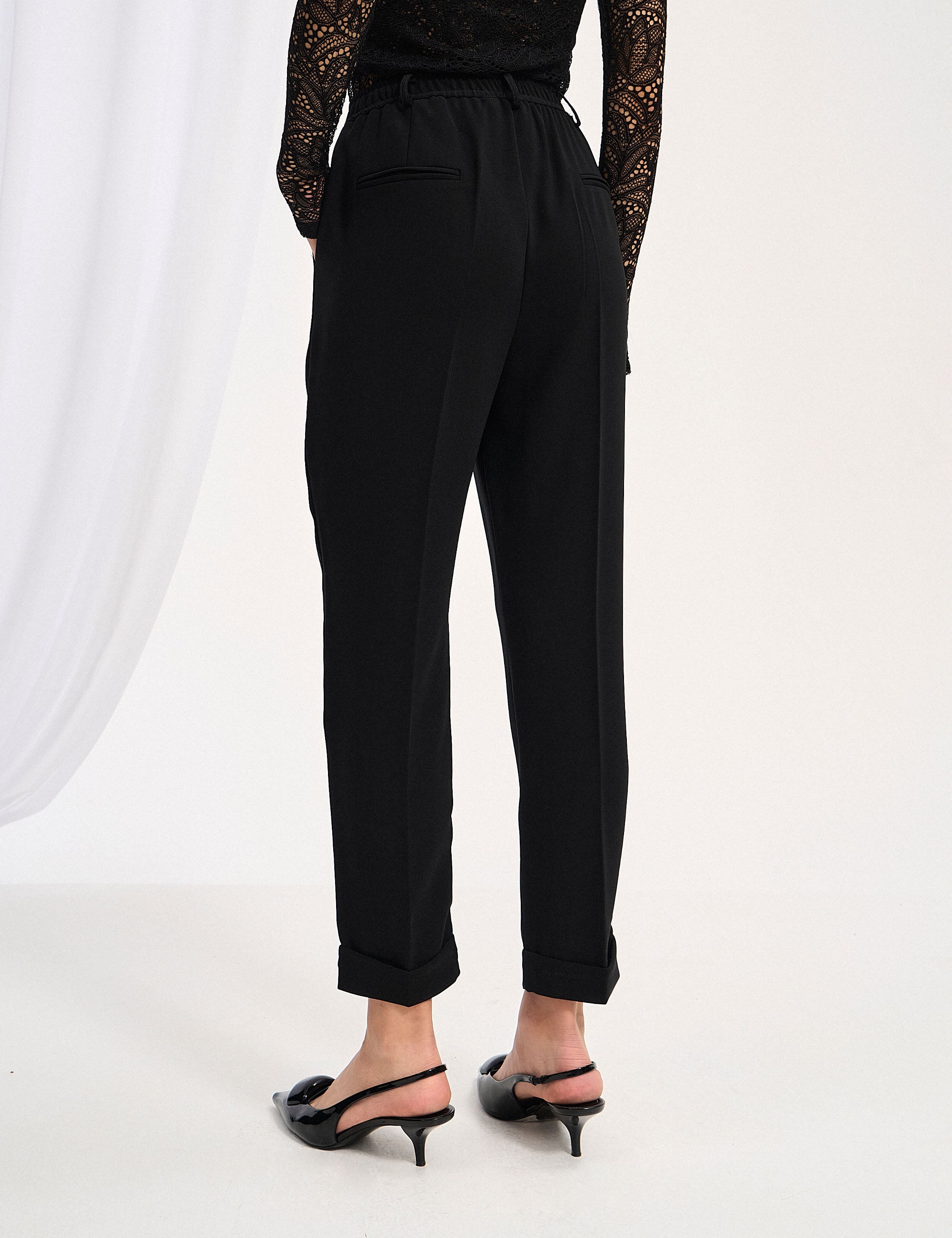 Calça Alicia Crepe Preto