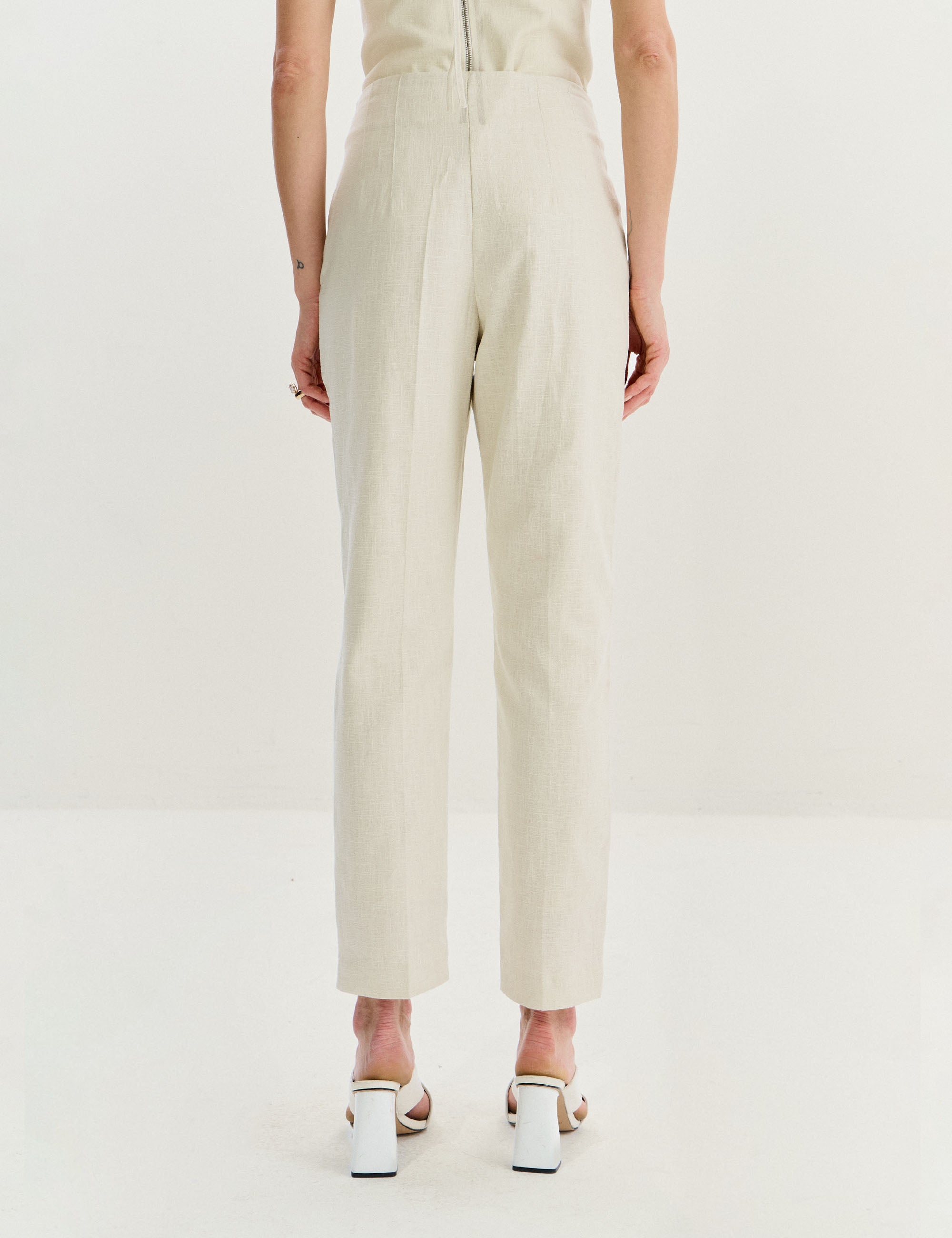Calça Agatha Rami Areia