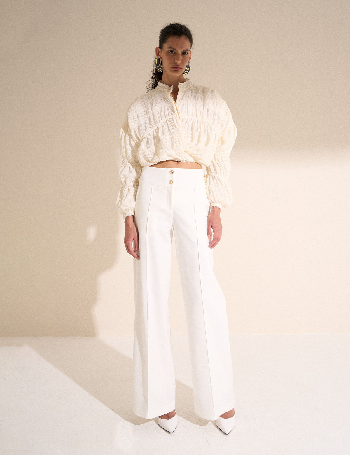 Calça Wide Leg Alfaiataria Off White