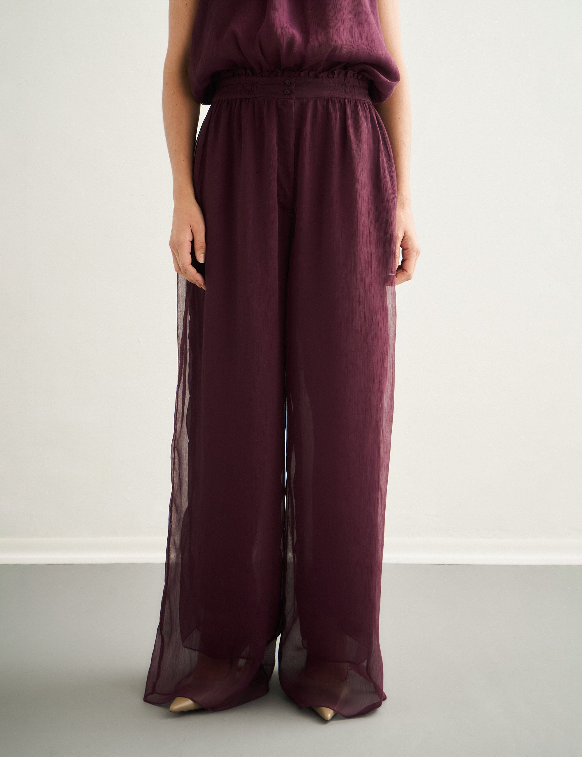 Calça Amélia Fluida Bordeaux