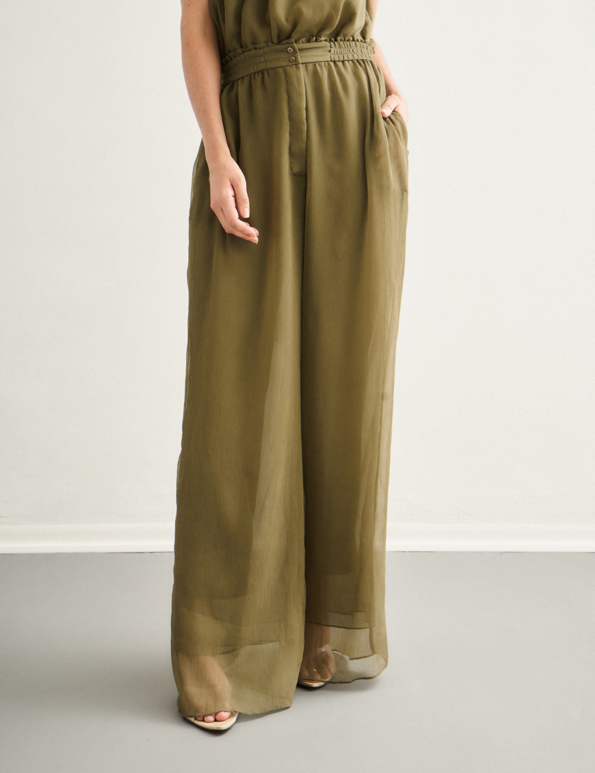 Calça Amélia Fluida Oliva