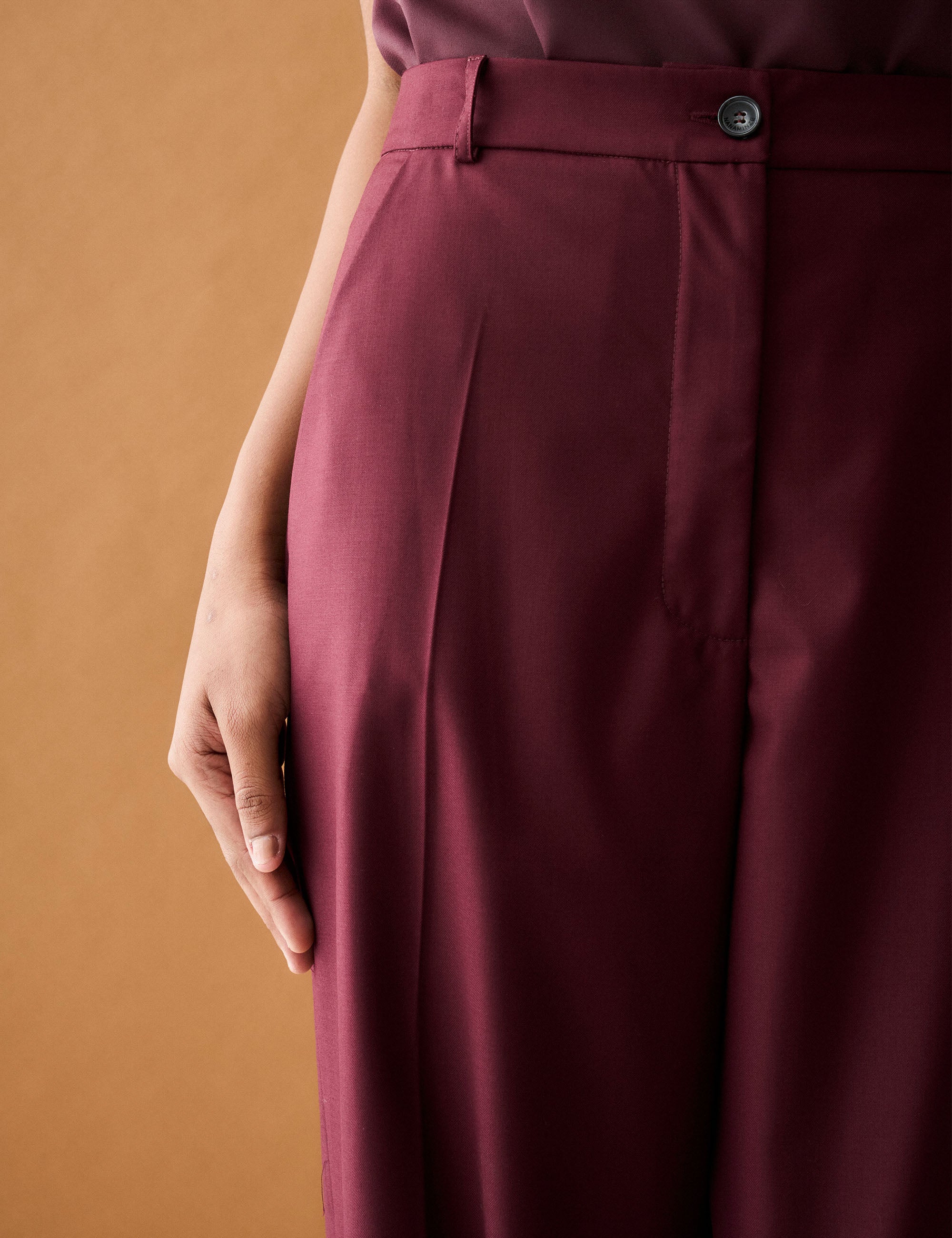 Calça Luiza Alfaiataria Bordeaux