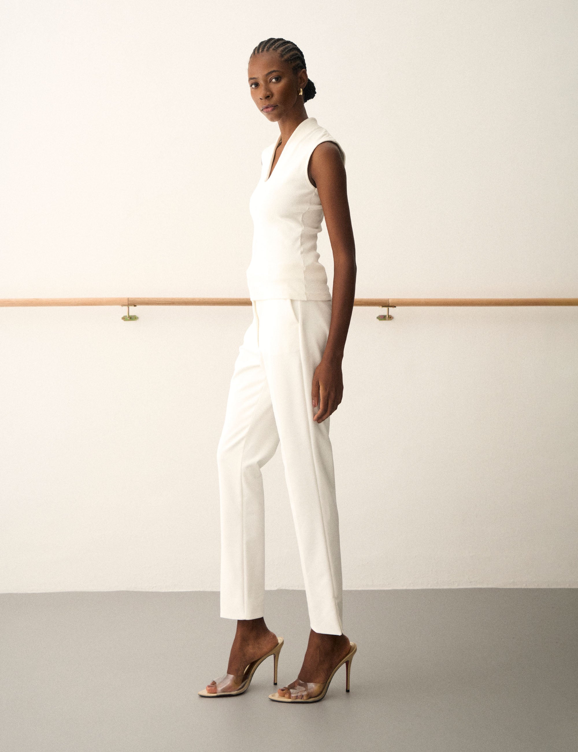 Calça Cintia Alfaiataria Off White | Nanaminze